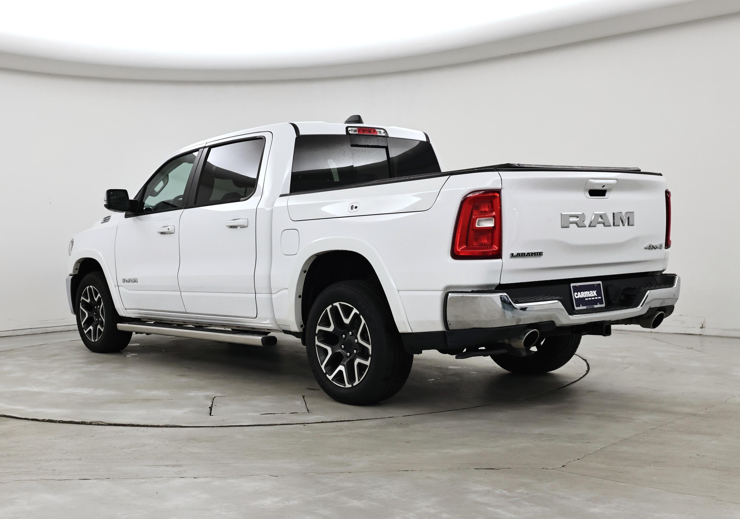 Thumbnail: 2025 RAM 1500 - 2