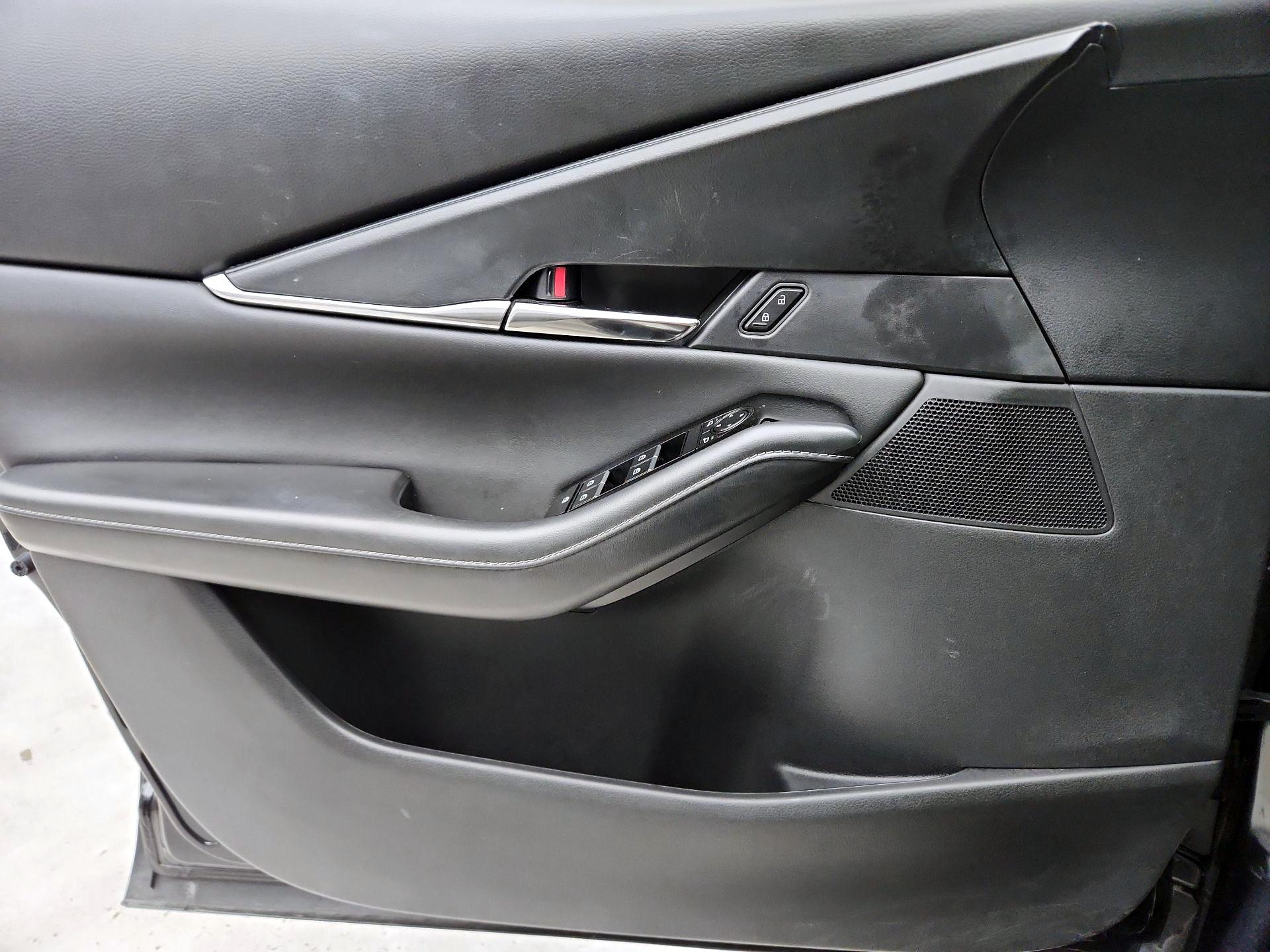 Thumbnail: 2025 Mazda CX-30 - 12