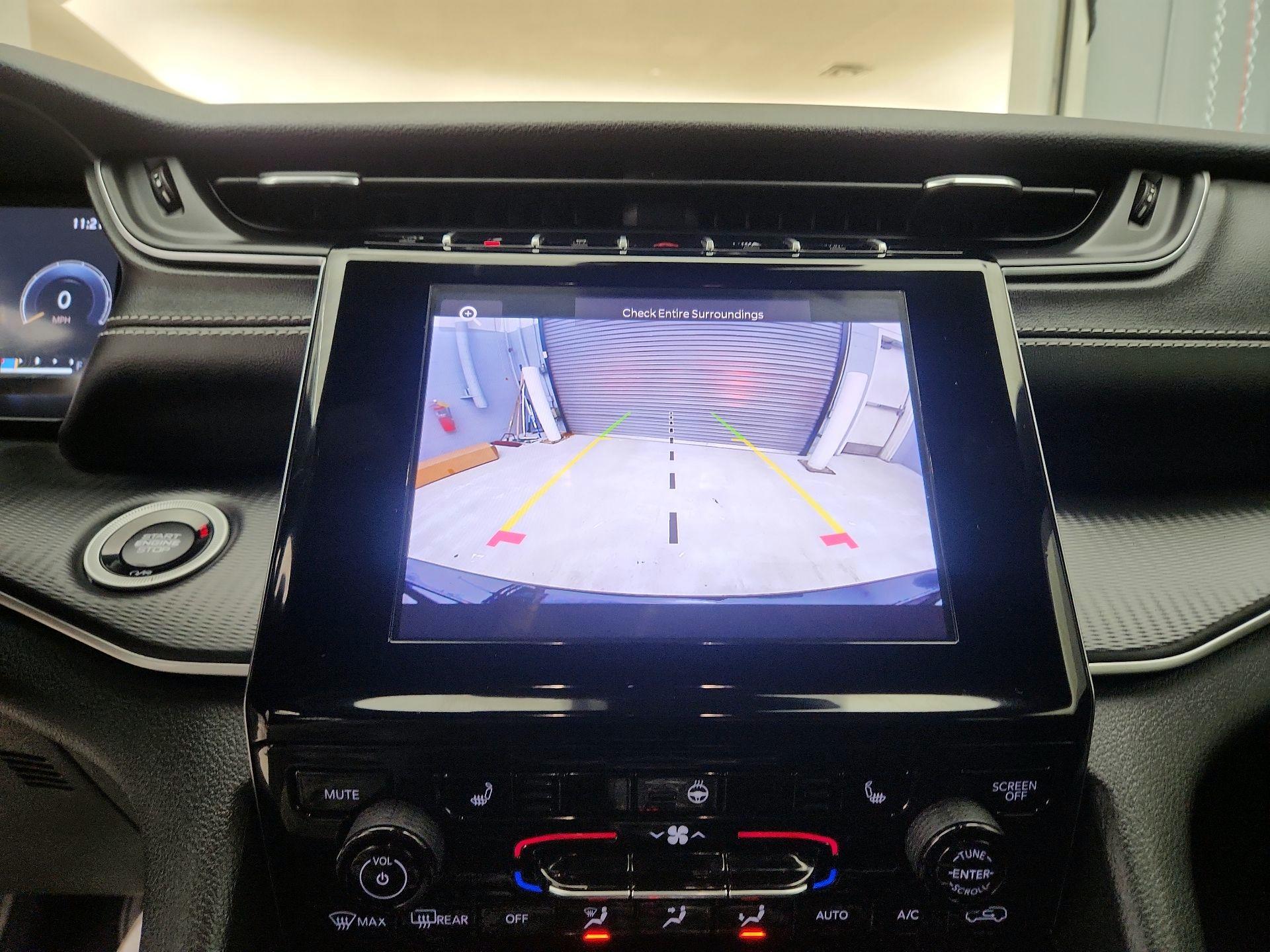 Thumbnail: 2024 Jeep Grand Cherokee - 14