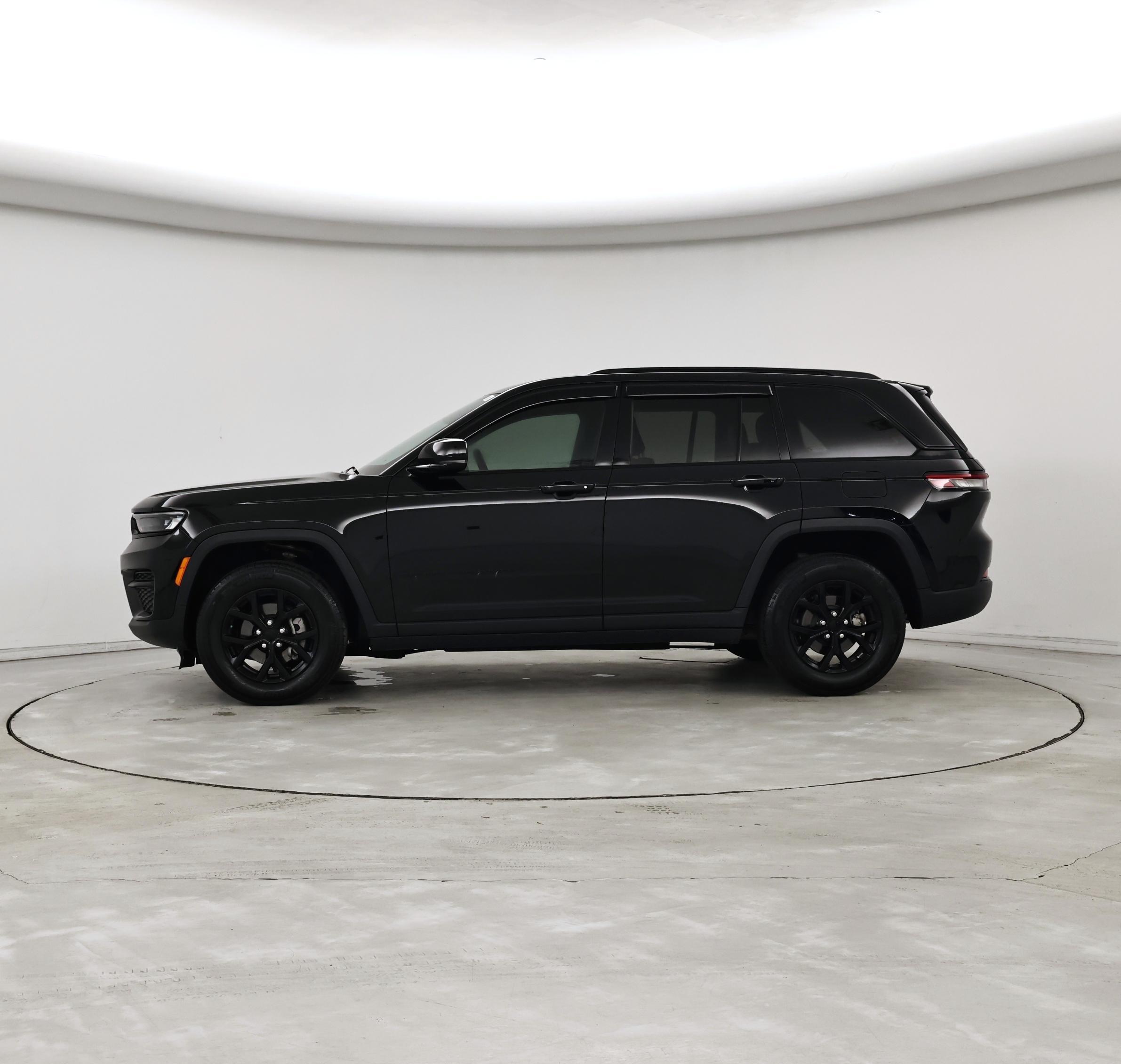 Thumbnail: 2024 Jeep Grand Cherokee - 3