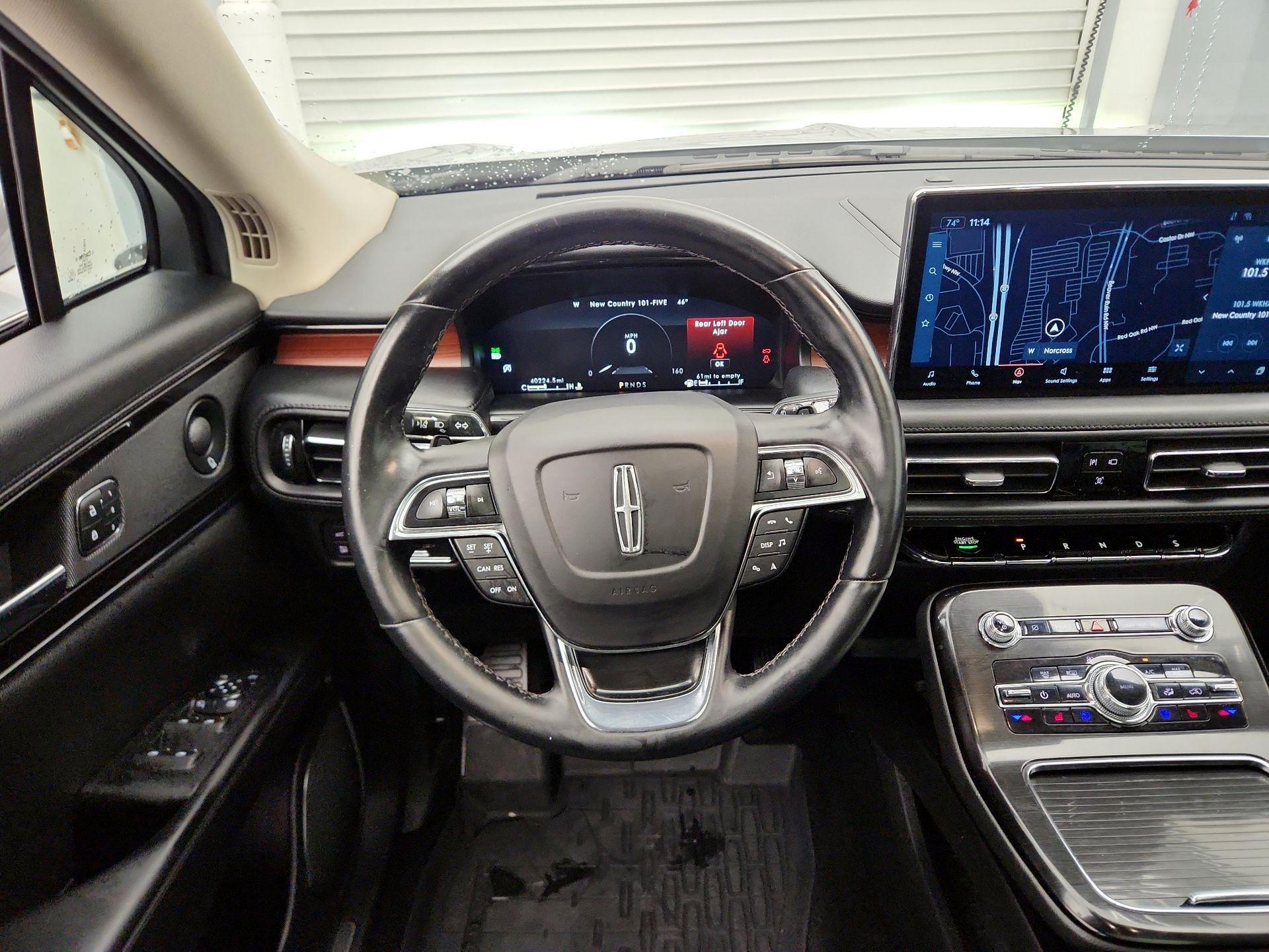 Thumbnail: 2022 Lincoln Nautilus - 10