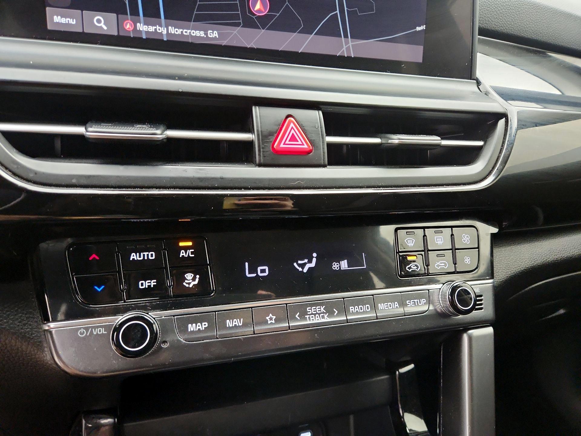 Thumbnail: 2024 Kia Seltos - 17