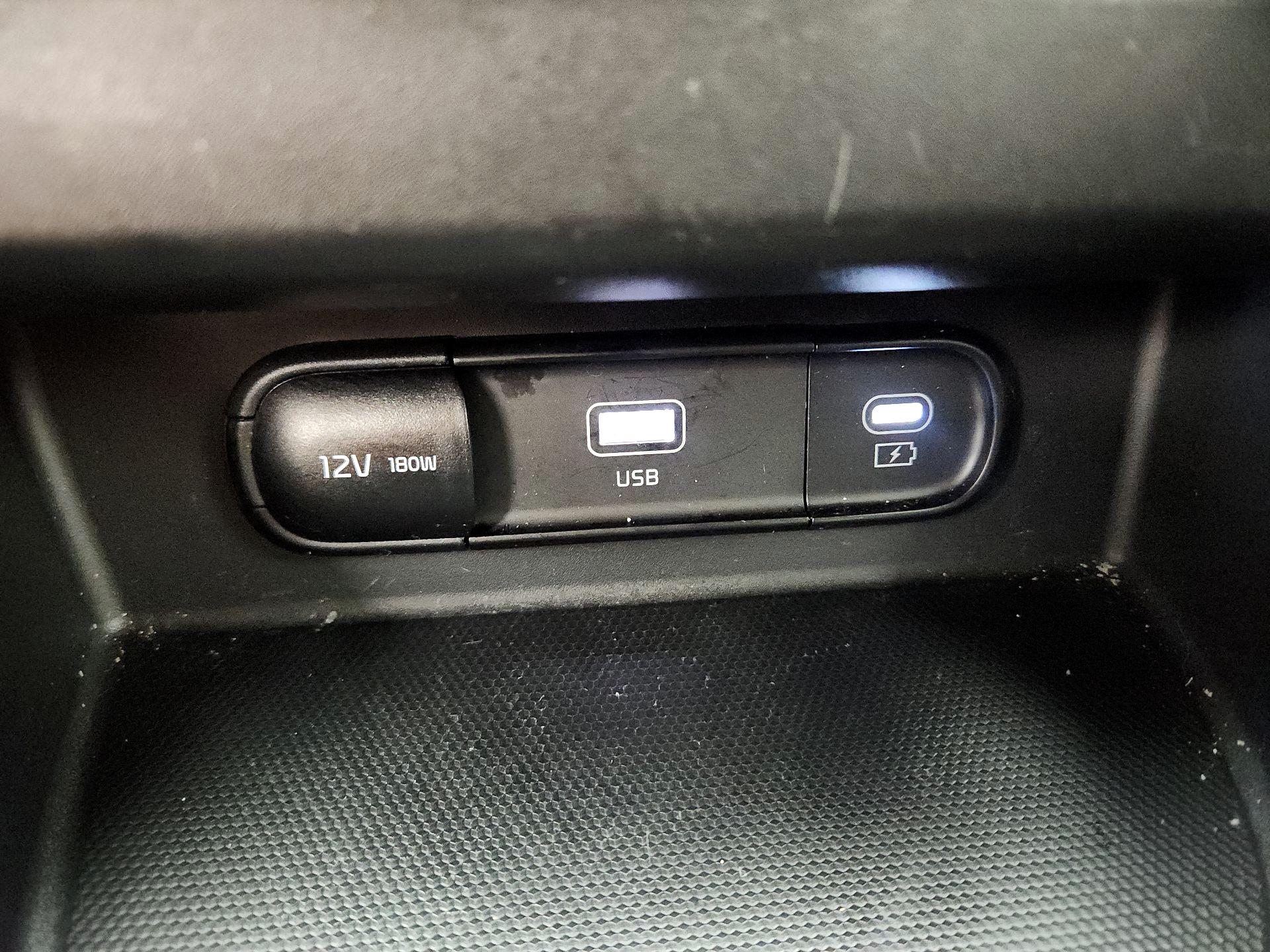 Thumbnail: 2024 Kia Seltos - 19