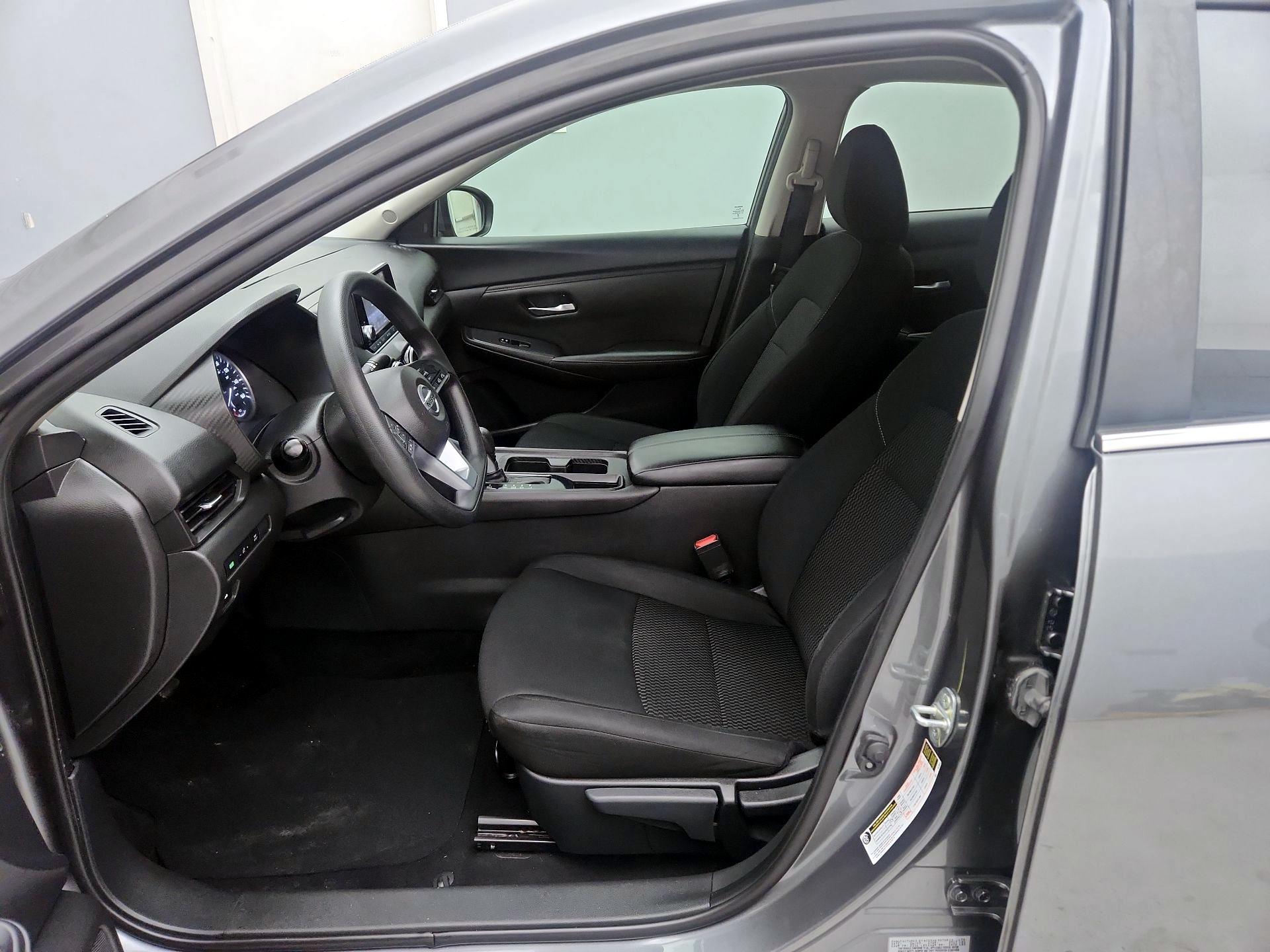 Thumbnail: 2023 Nissan Sentra - 11