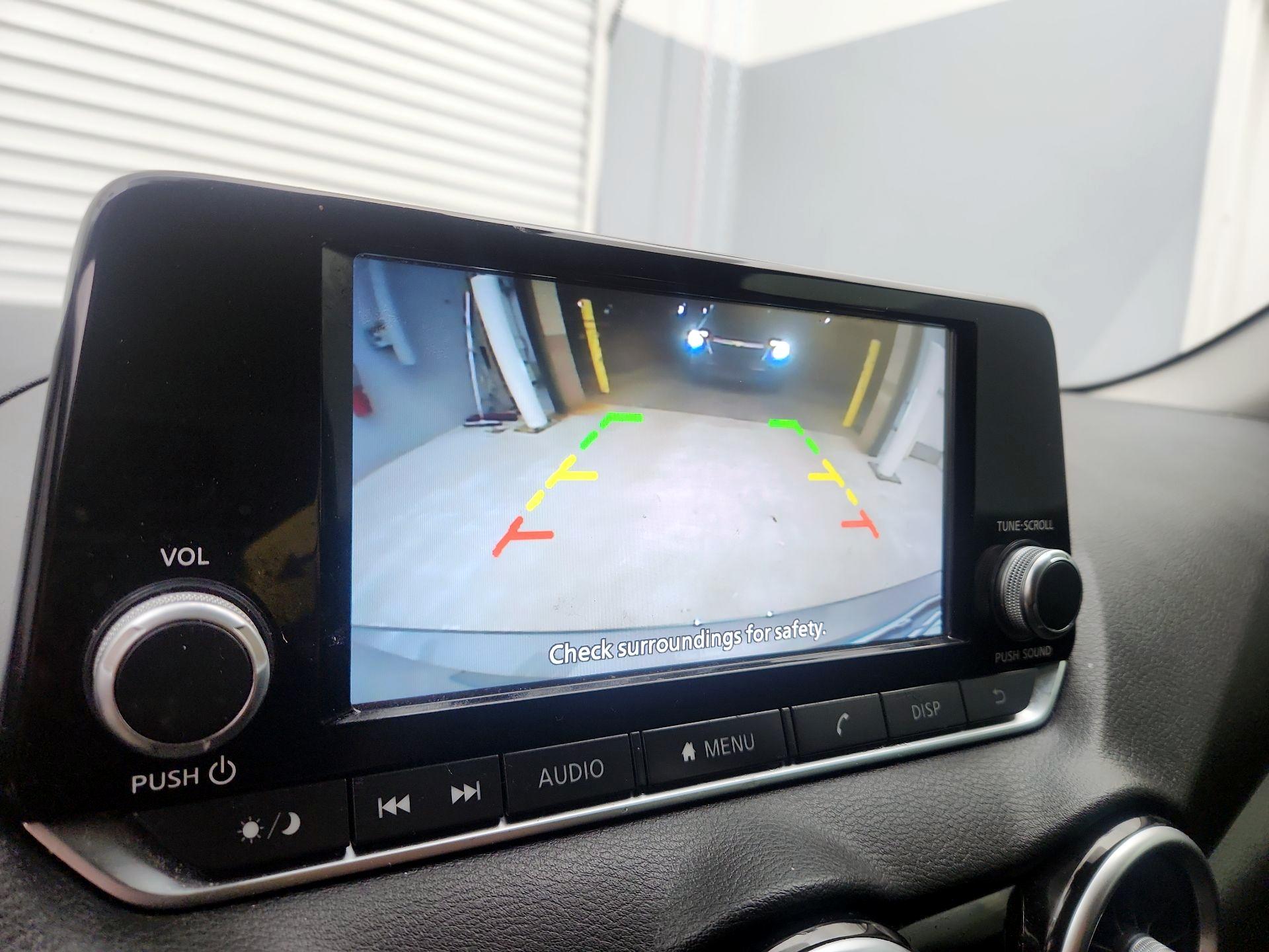 Thumbnail: 2023 Nissan Sentra - 14