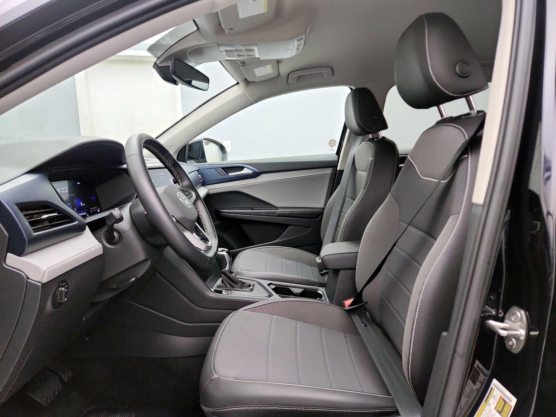 Thumbnail: 2024 Volkswagen Taos - 11