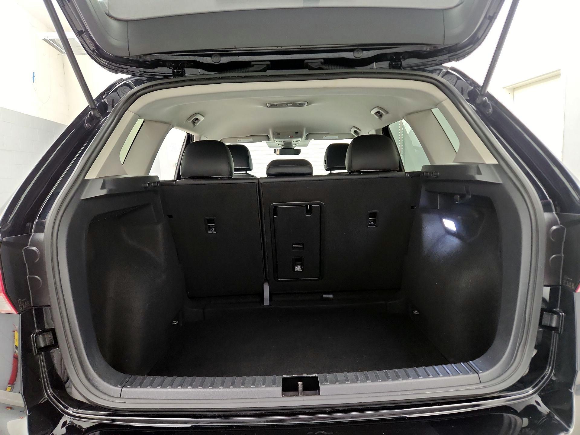 Thumbnail: 2024 Volkswagen Taos - 20