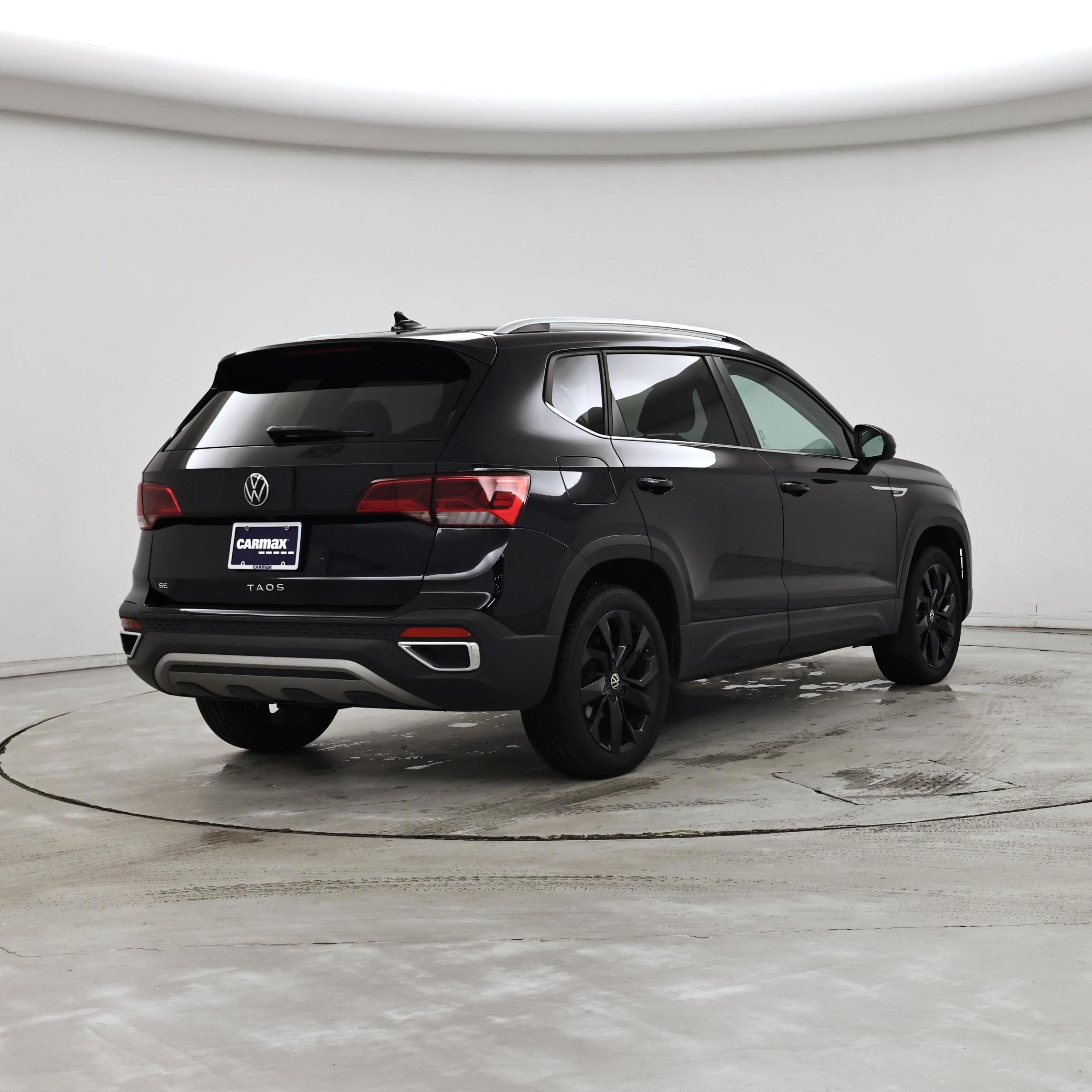 Thumbnail: 2024 Volkswagen Taos - 8