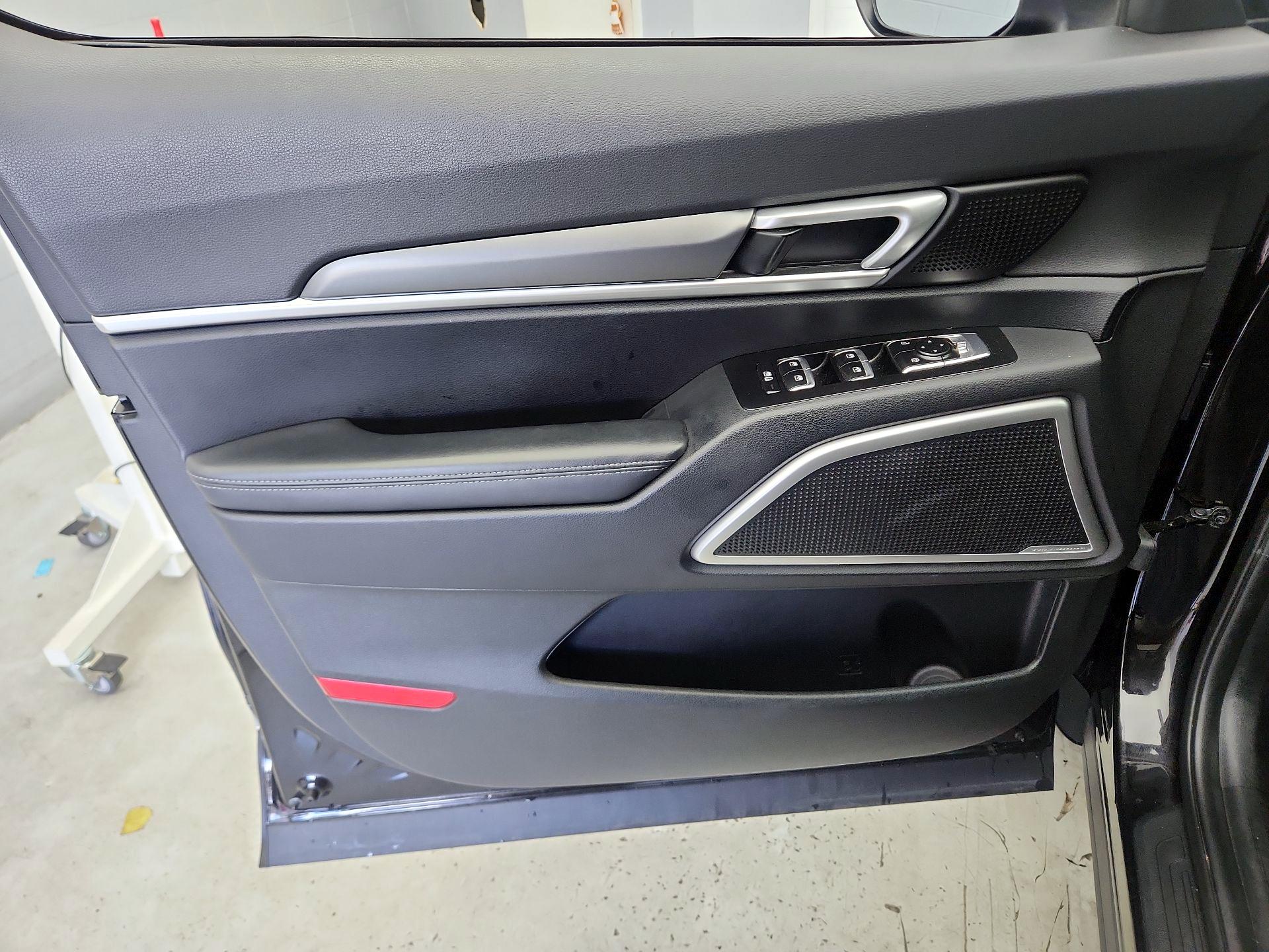 Thumbnail: 2022 Kia Telluride - 12