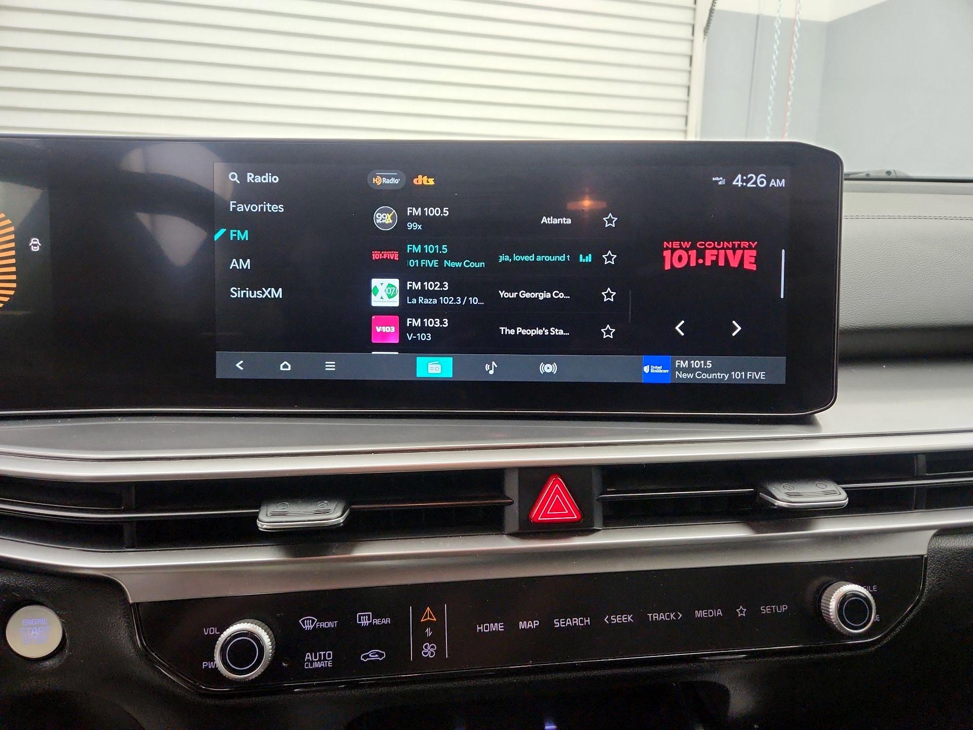 Thumbnail: 2024 Kia Sorento - 16