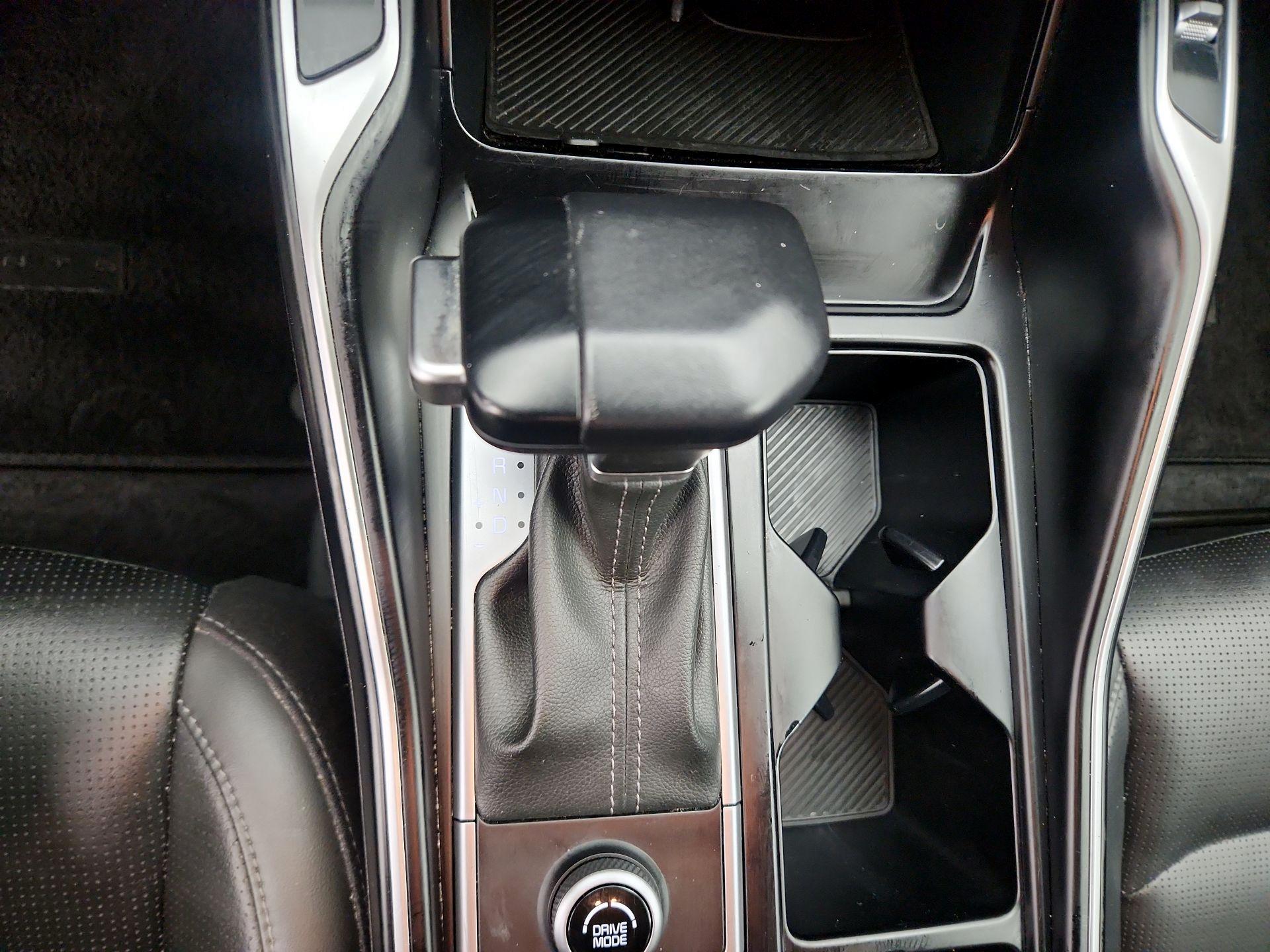 Thumbnail: 2024 Kia Sorento - 18