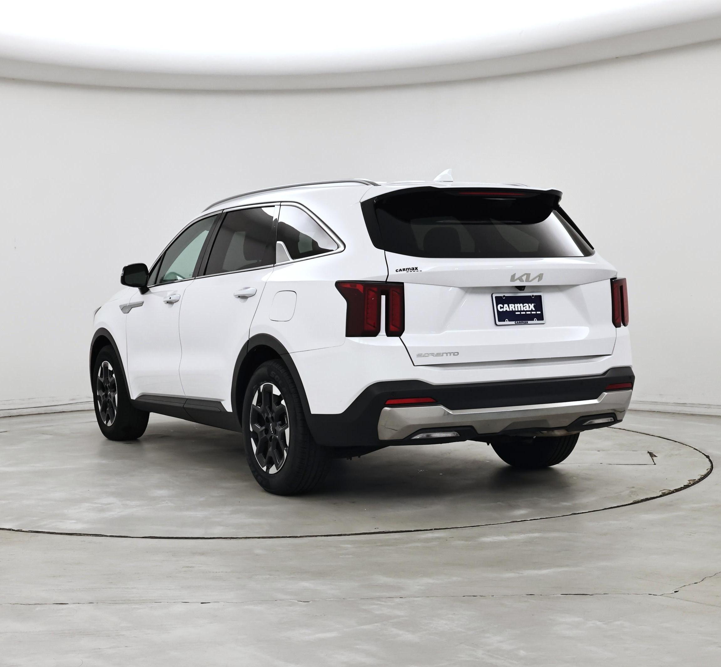 Thumbnail: 2024 Kia Sorento - 2