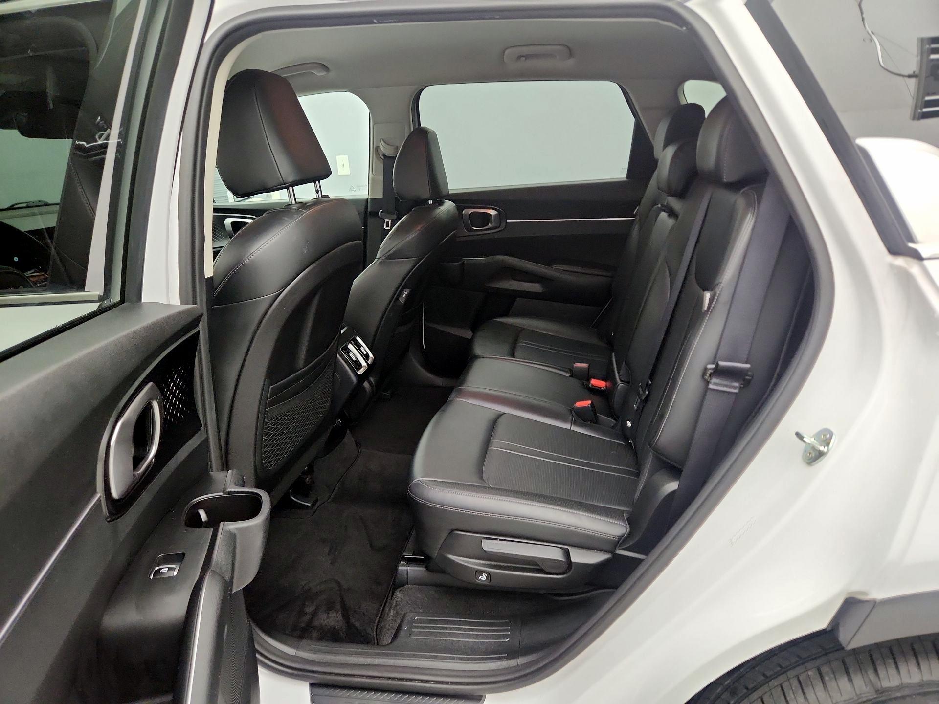 Thumbnail: 2024 Kia Sorento - 20