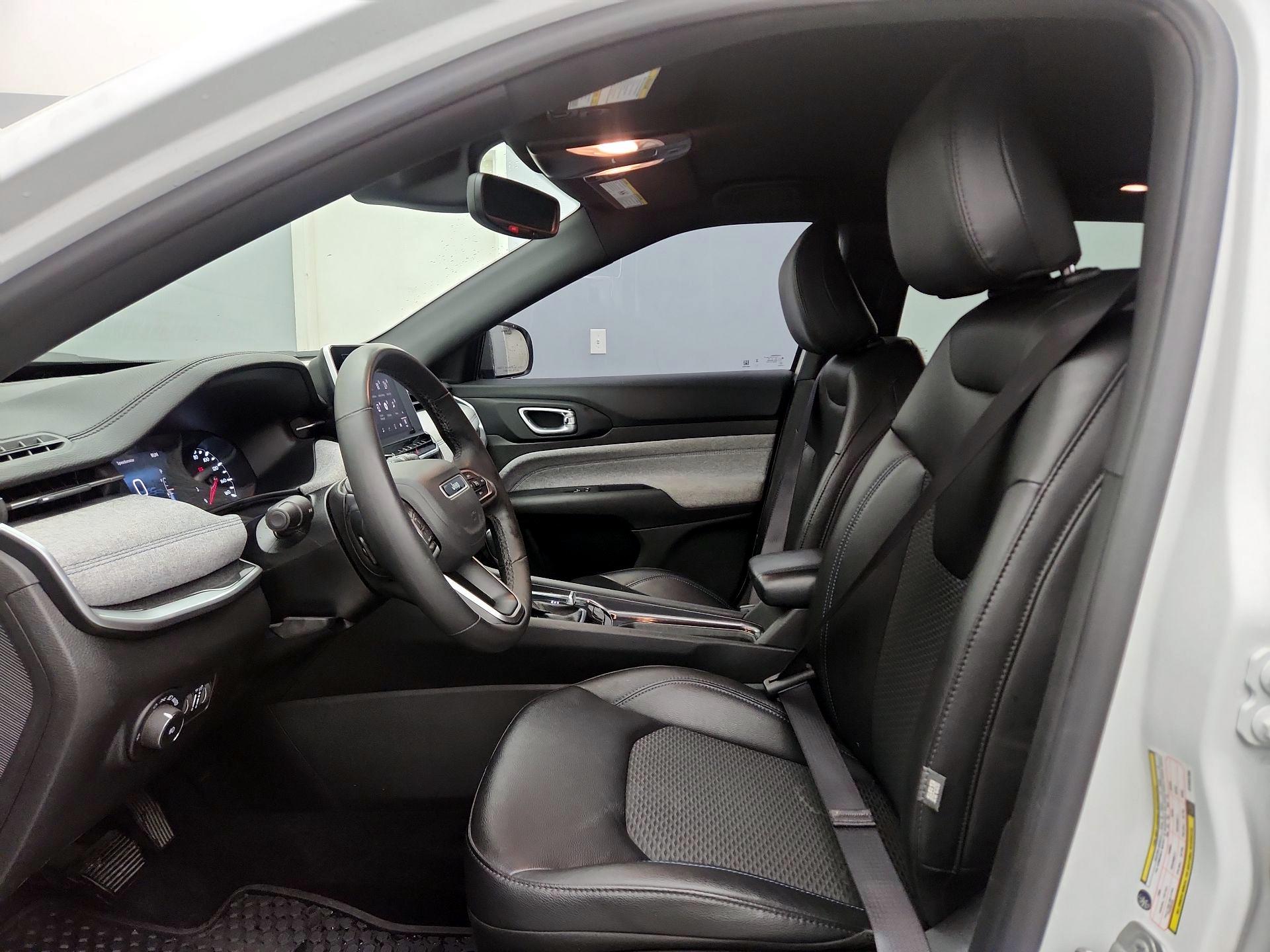 Thumbnail: 2025 Jeep Compass - 11