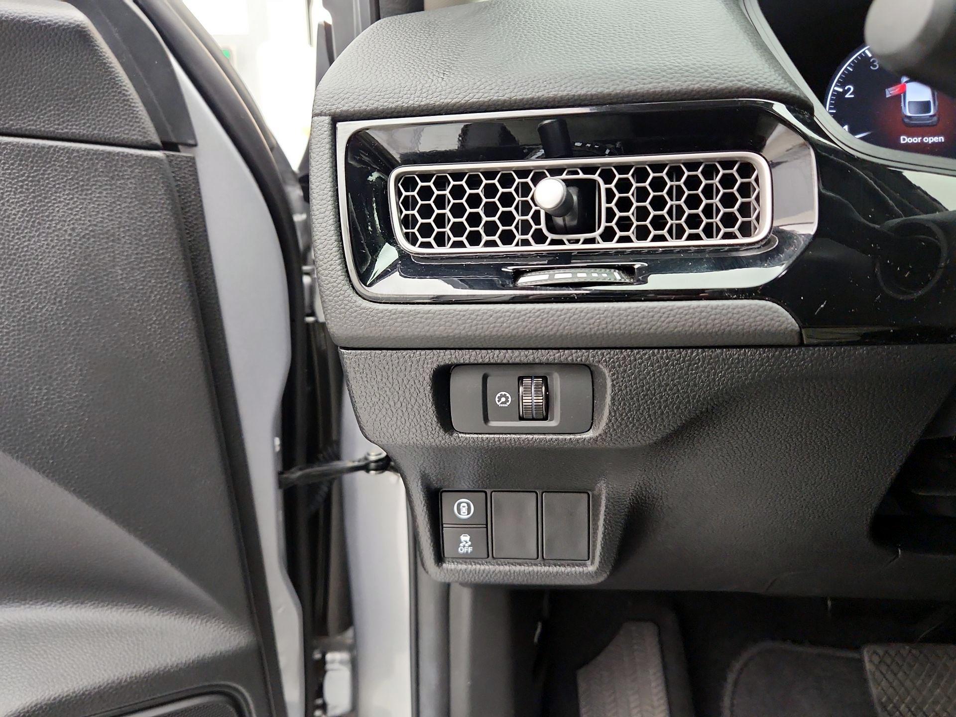 Thumbnail: 2023 Honda Civic - 13