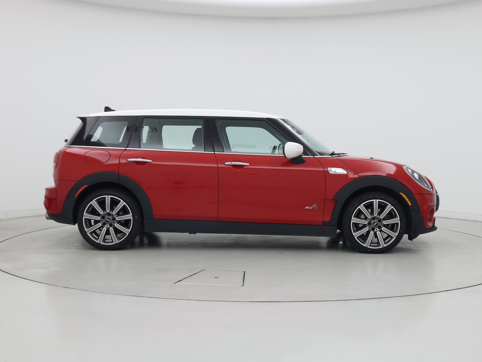 2020 MINI Clubman S - Photo 8
