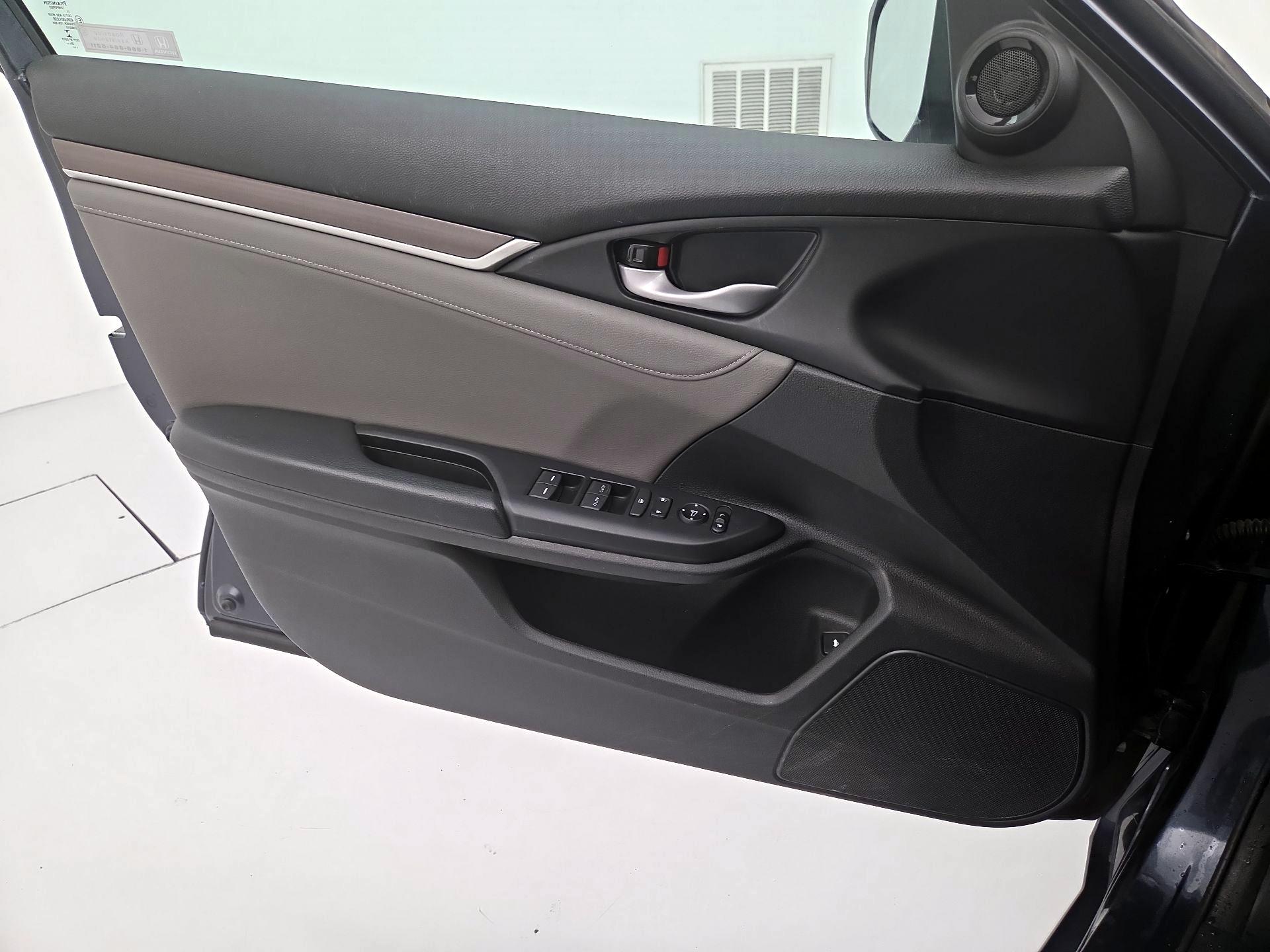 Thumbnail: 2021 Honda Civic - 12