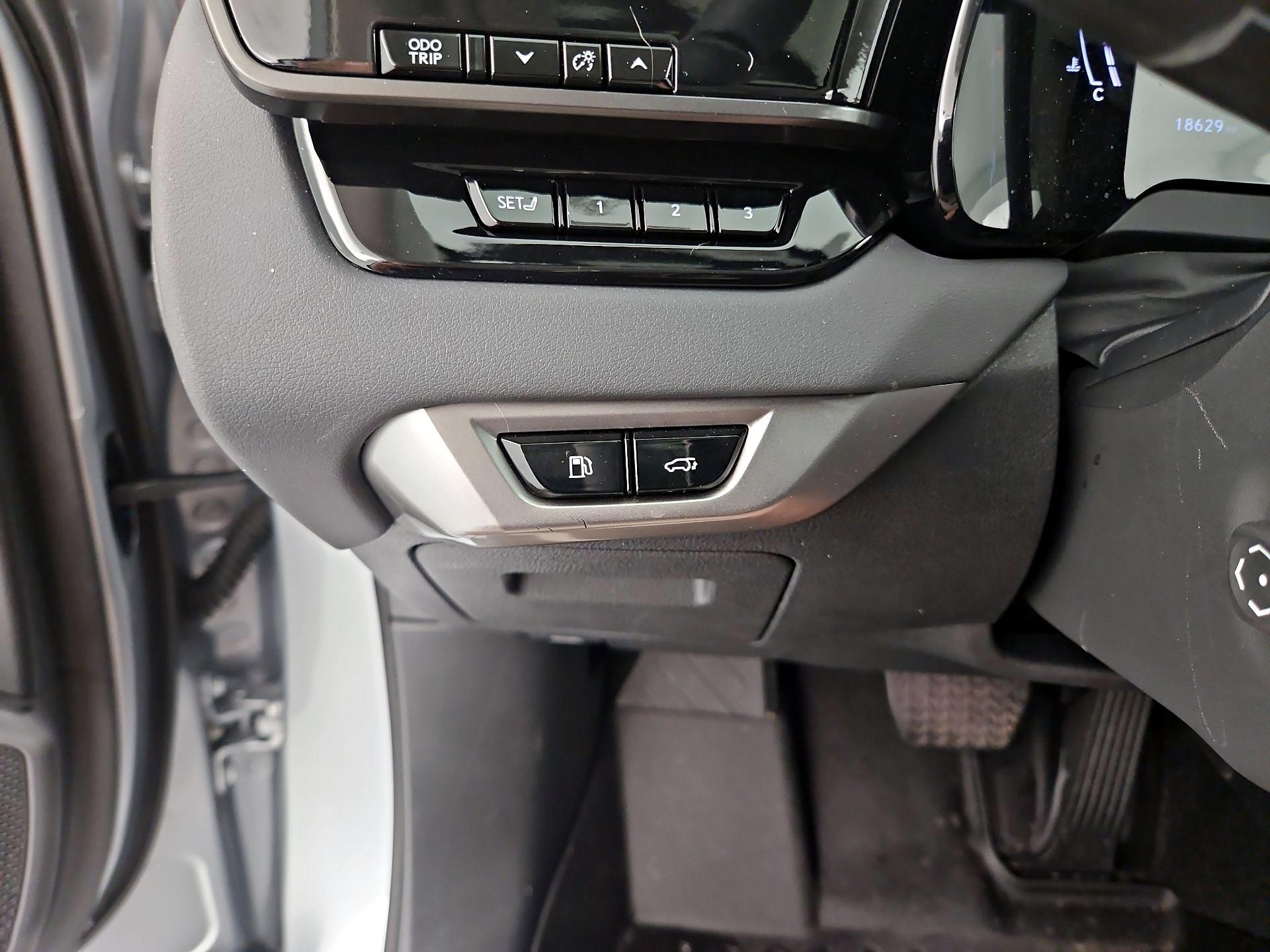 Thumbnail: 2024 Lexus RX - 13