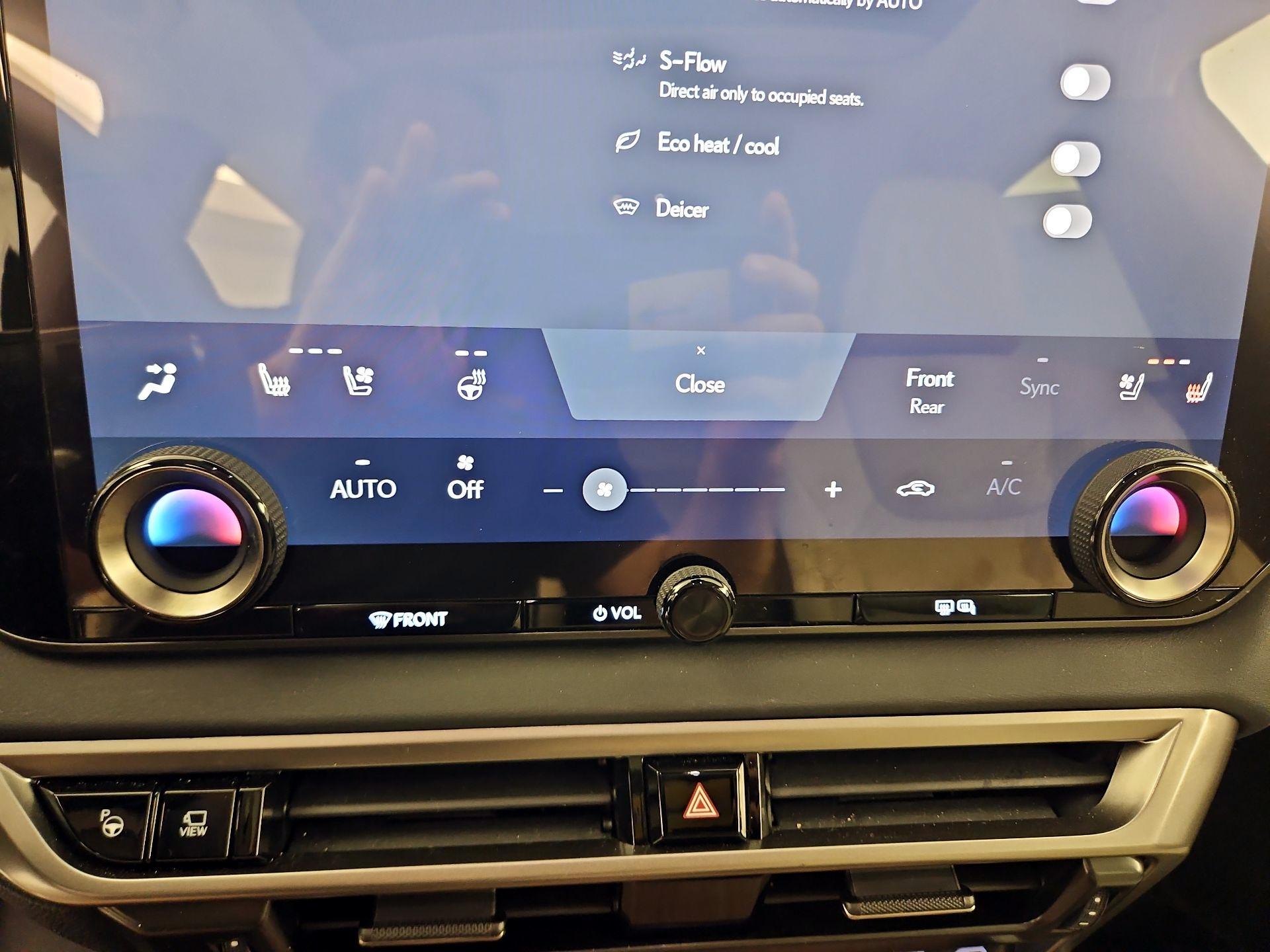 Thumbnail: 2024 Lexus RX - 17