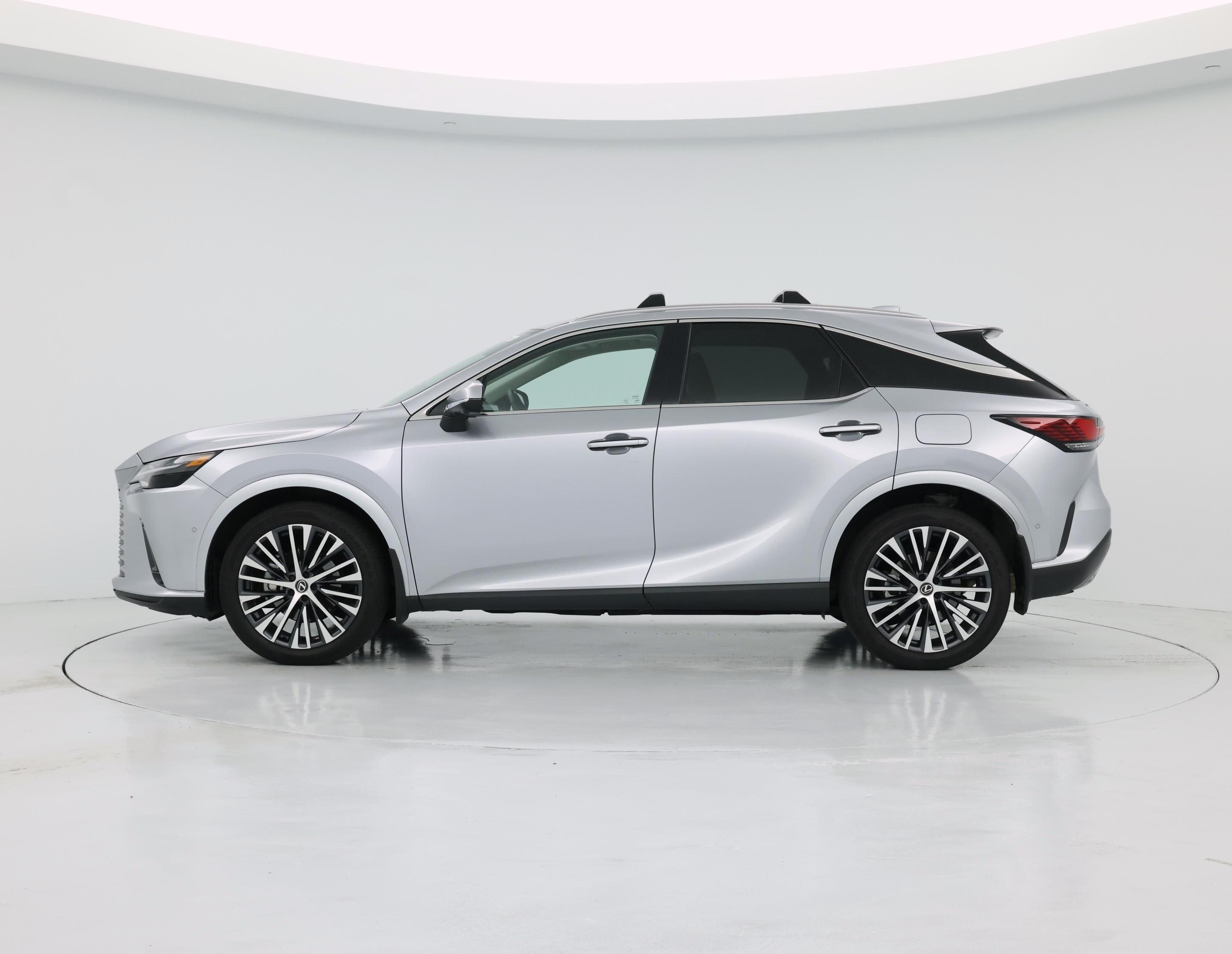 Thumbnail: 2024 Lexus RX - 3