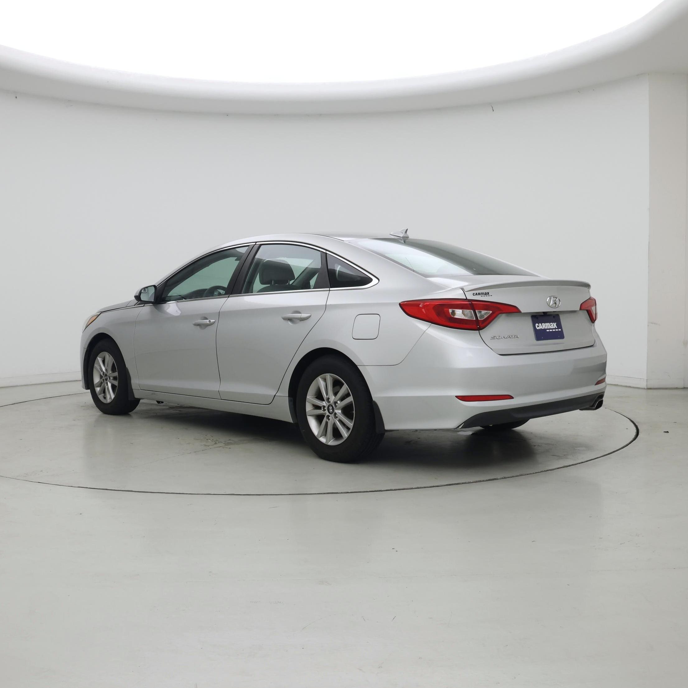 Thumbnail: 2017 Hyundai Sonata - 2