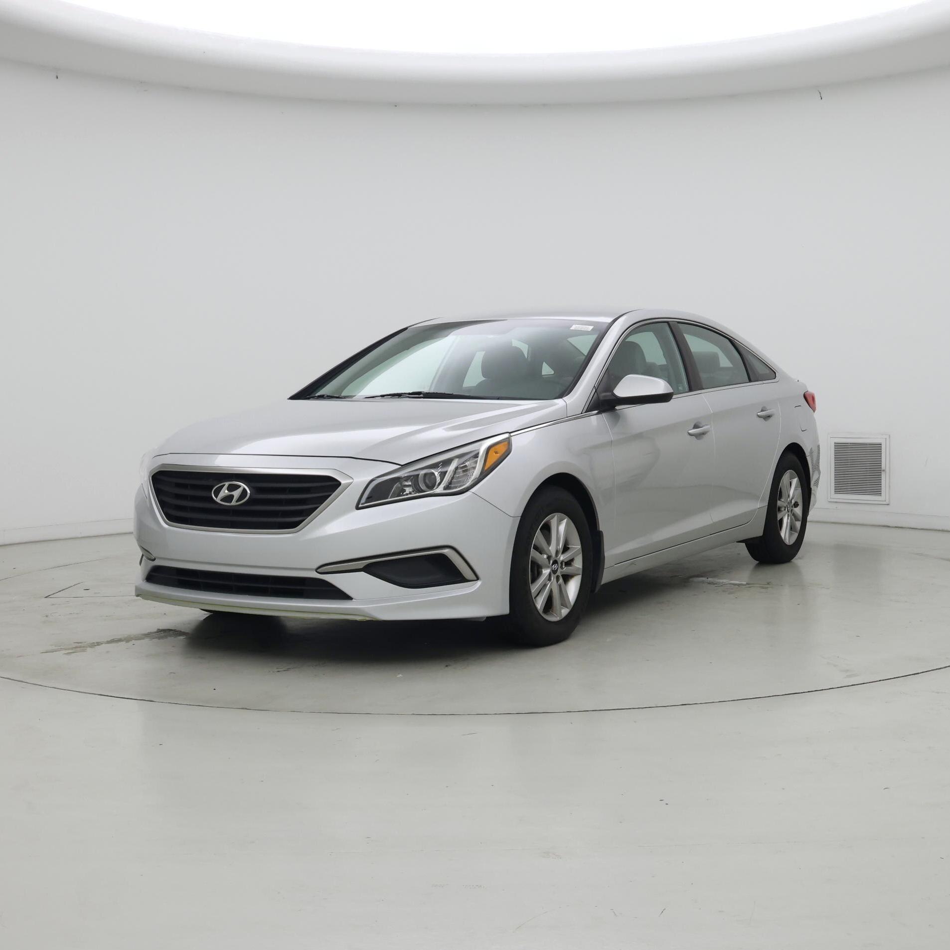 Thumbnail: 2017 Hyundai Sonata - 4