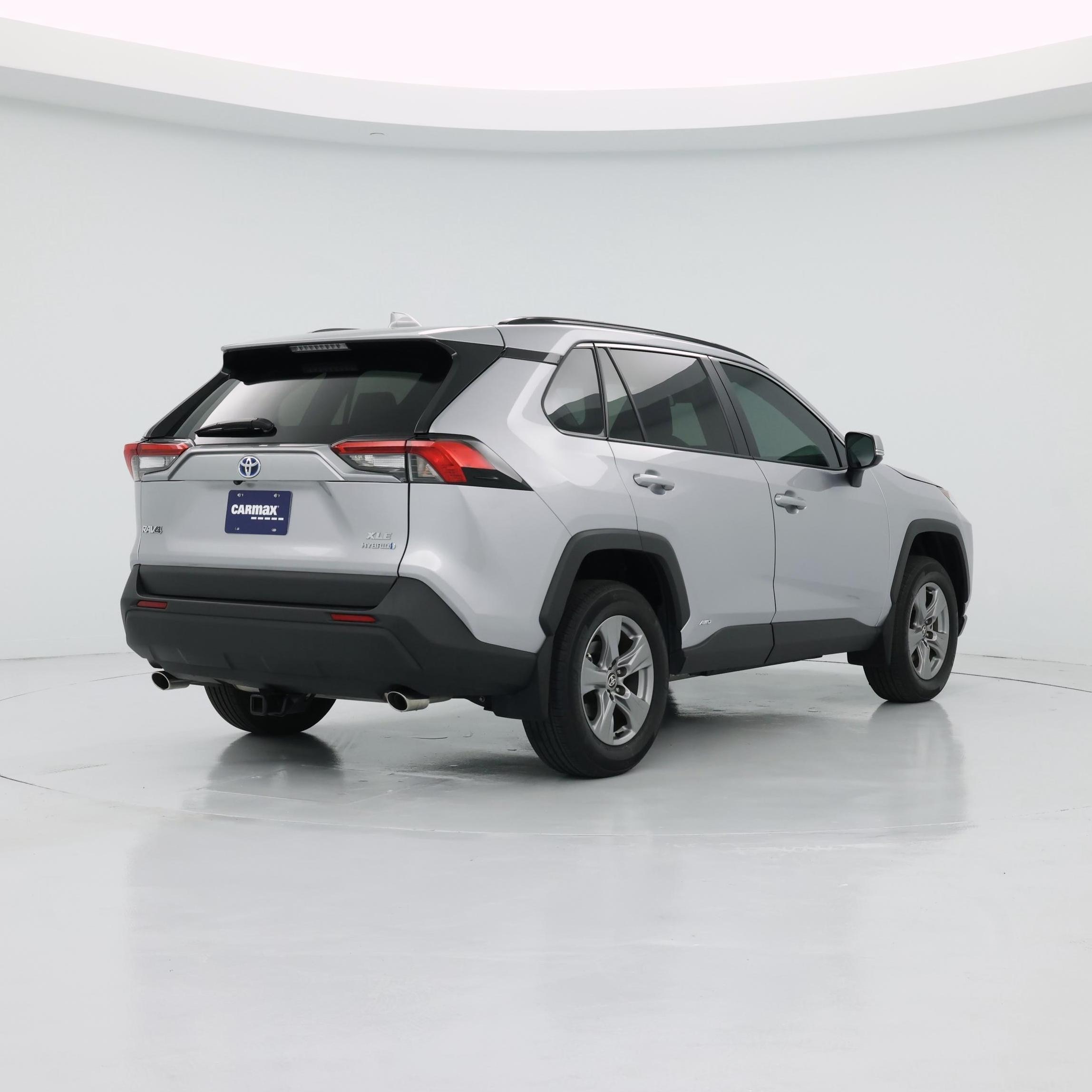 Thumbnail: 2024 Toyota RAV4 - 8