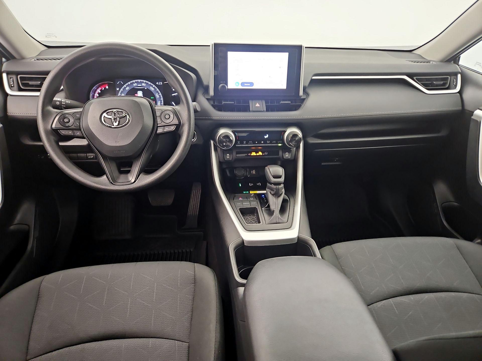 Thumbnail: 2025 Toyota RAV4 - 9