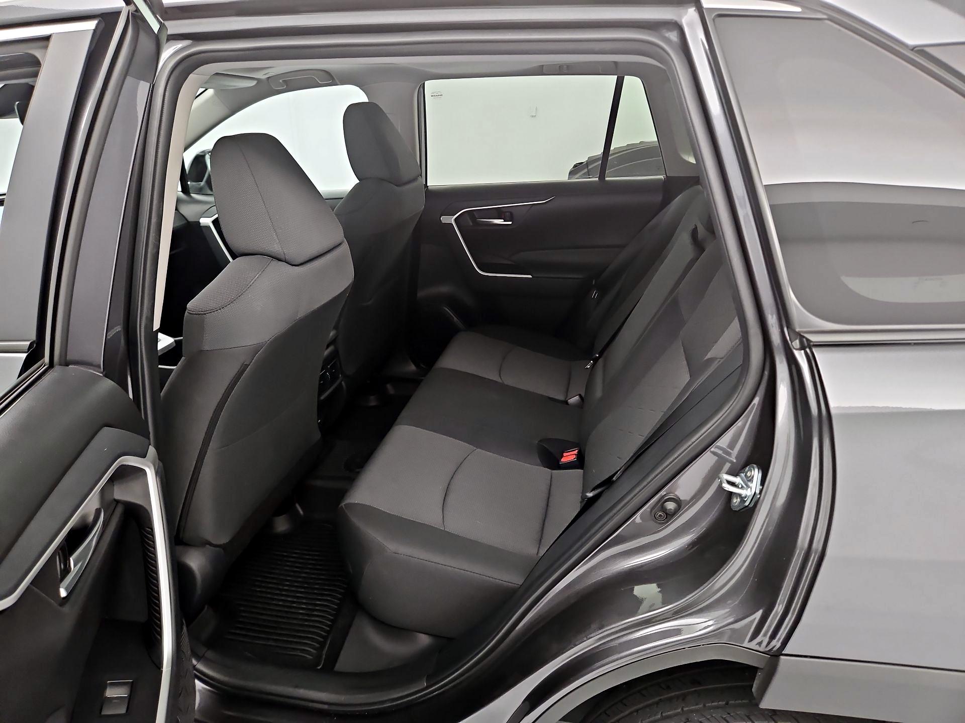 Thumbnail: 2025 Toyota RAV4 - 20