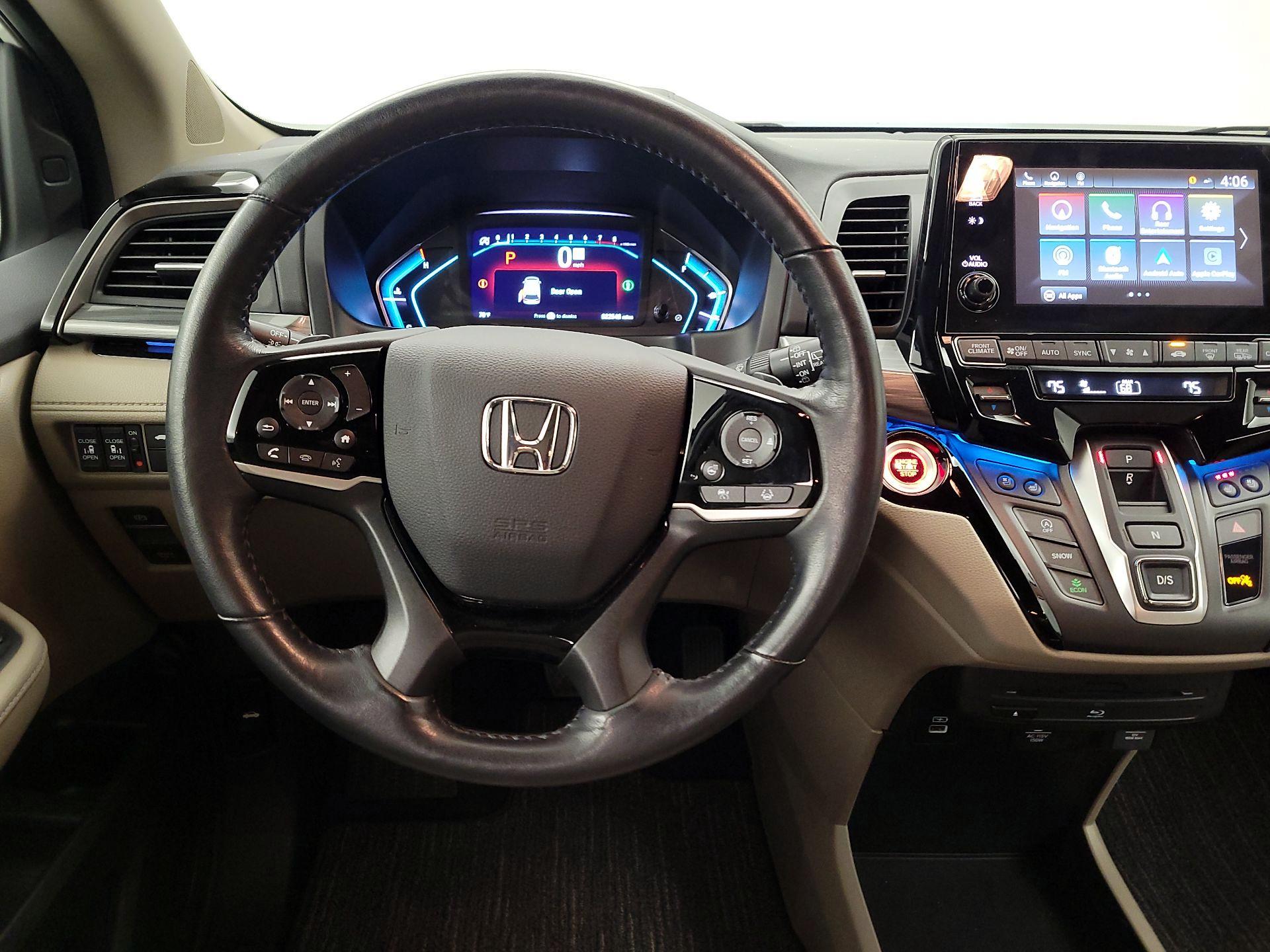 Thumbnail: 2023 Honda Odyssey - 10