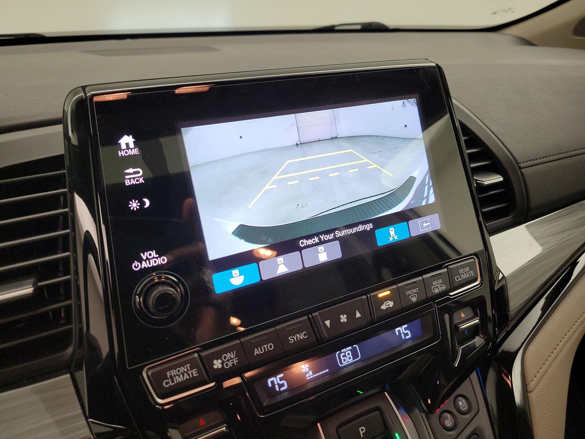 Thumbnail: 2023 Honda Odyssey - 14