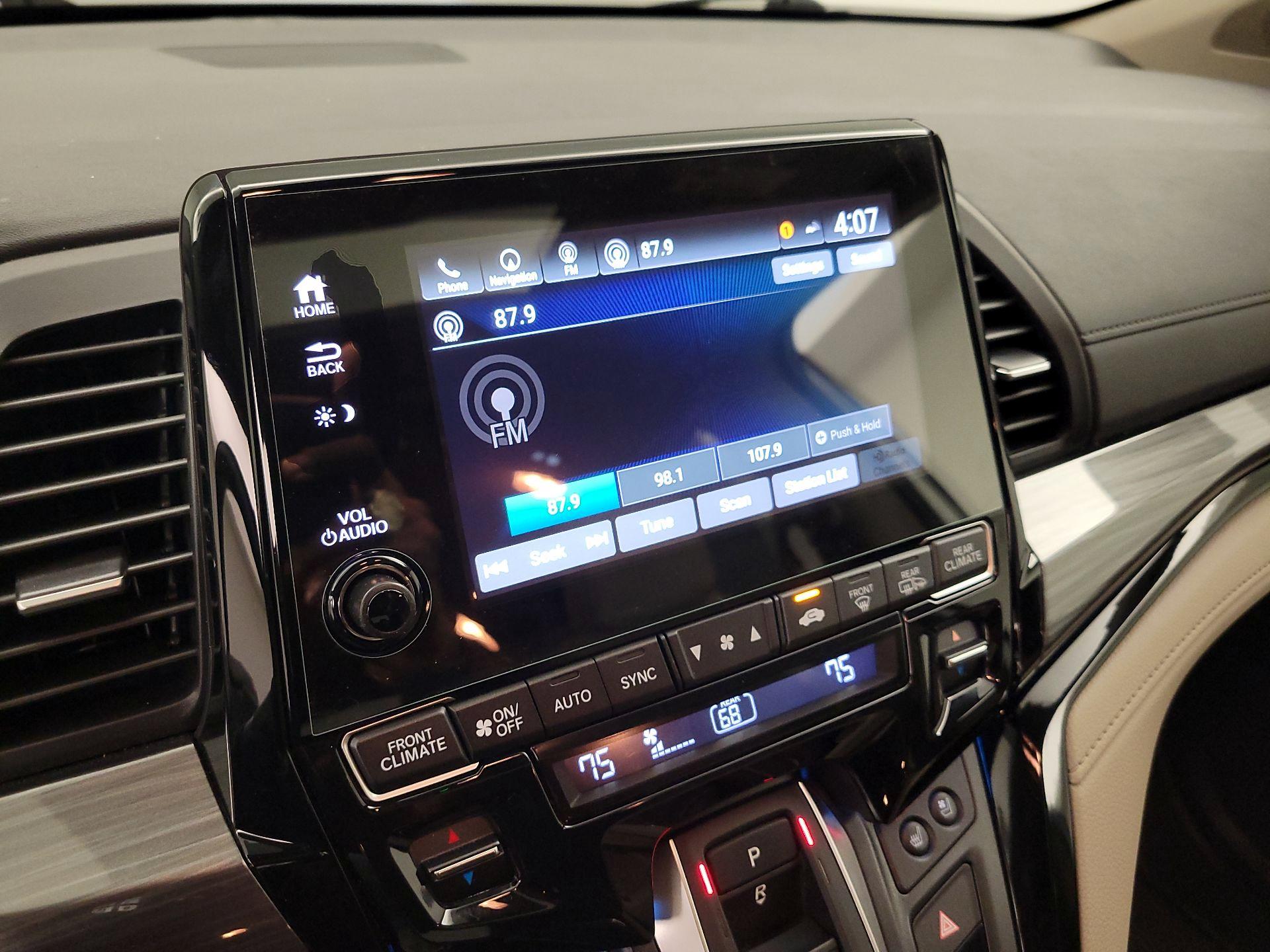 Thumbnail: 2023 Honda Odyssey - 15