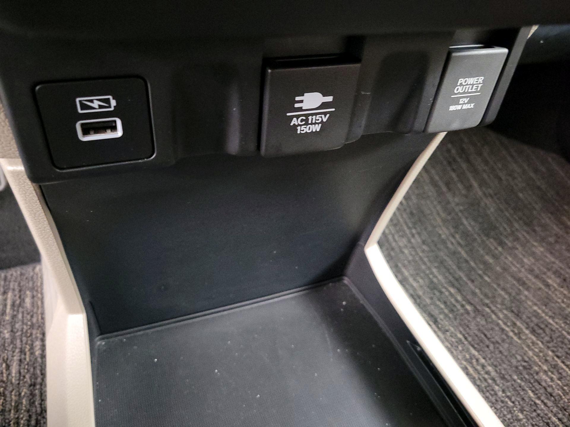 Thumbnail: 2023 Honda Odyssey - 18