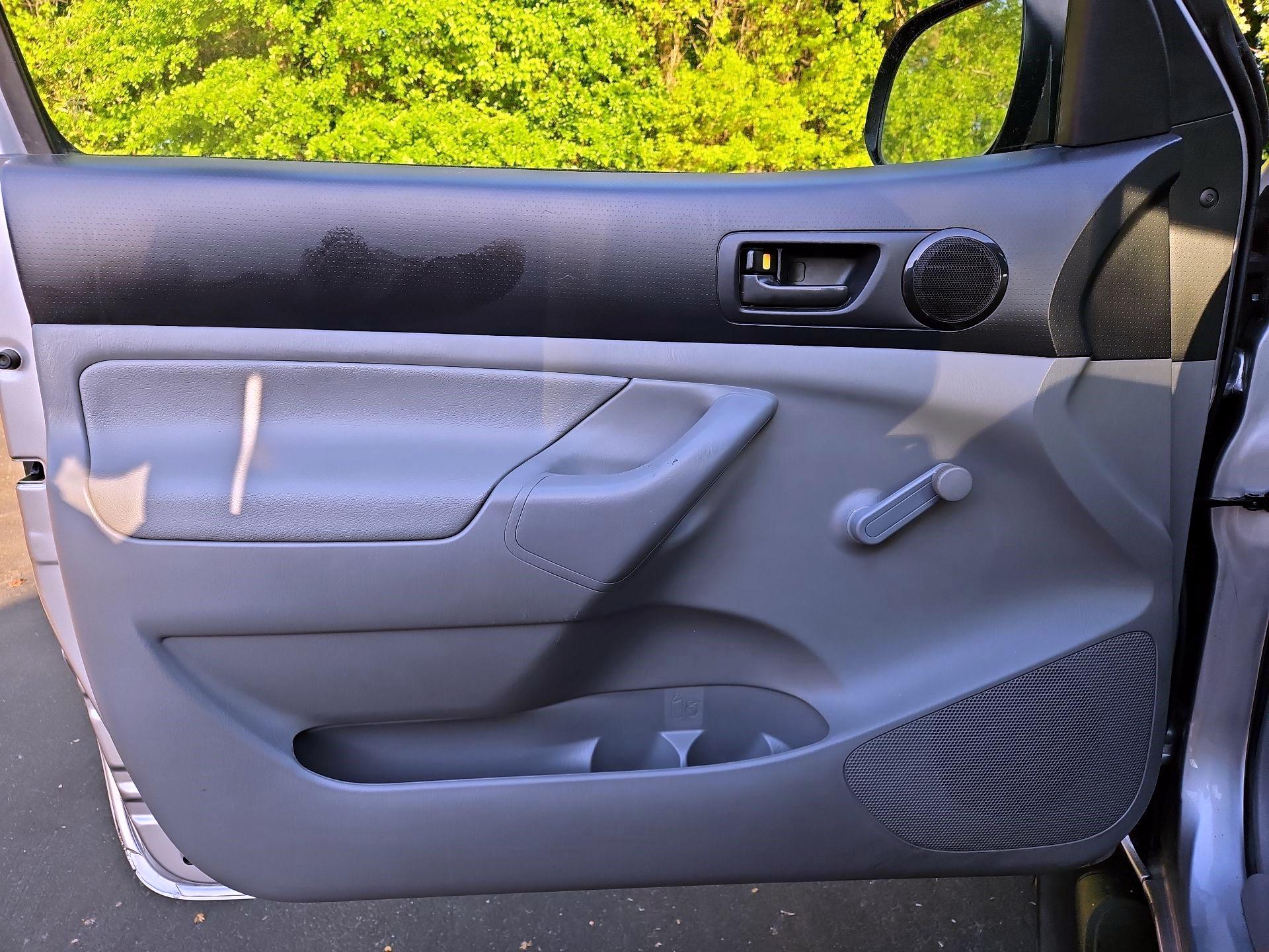 Thumbnail: 2014 Toyota Tacoma - 10