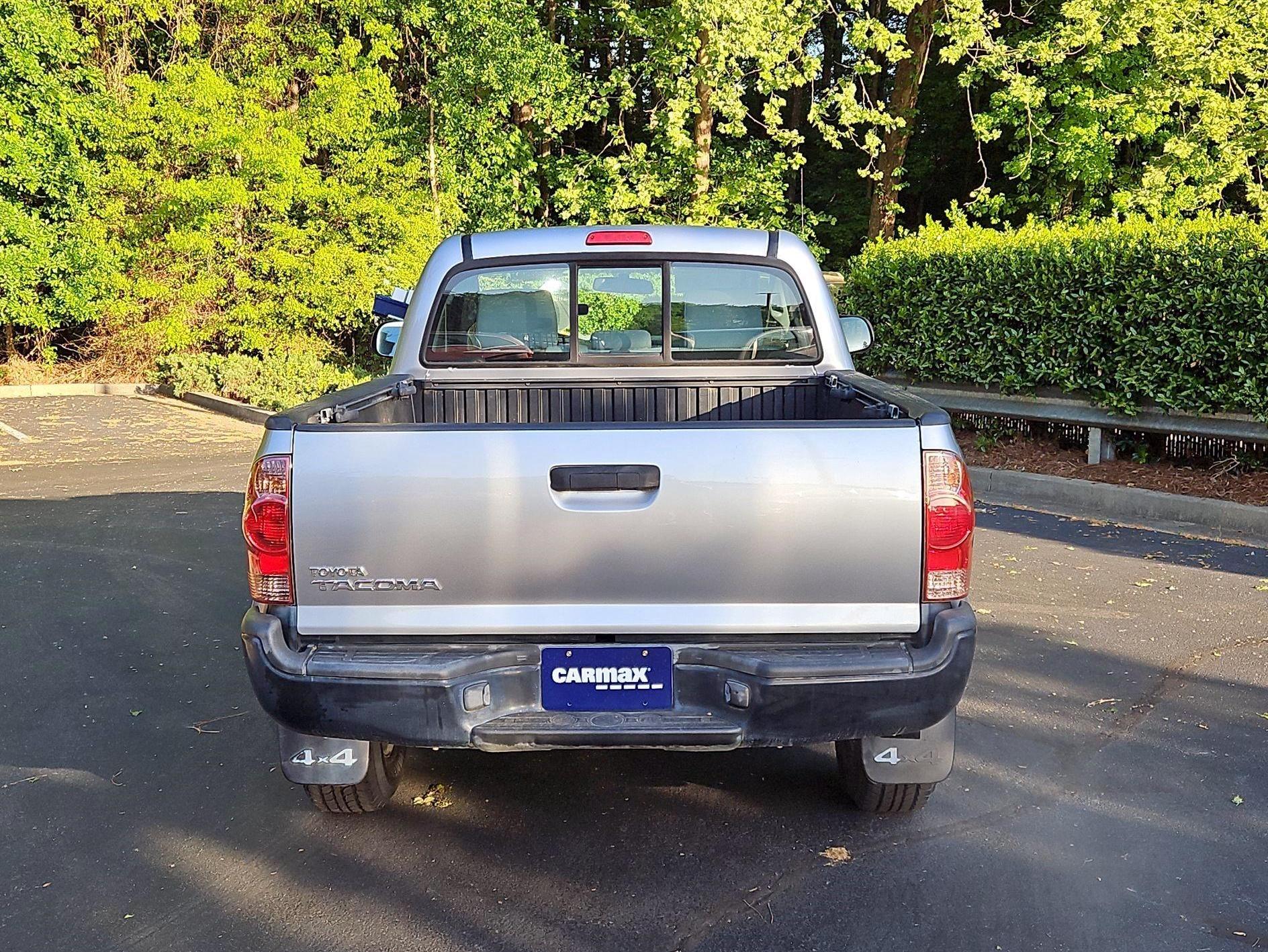 Thumbnail: 2014 Toyota Tacoma - 6