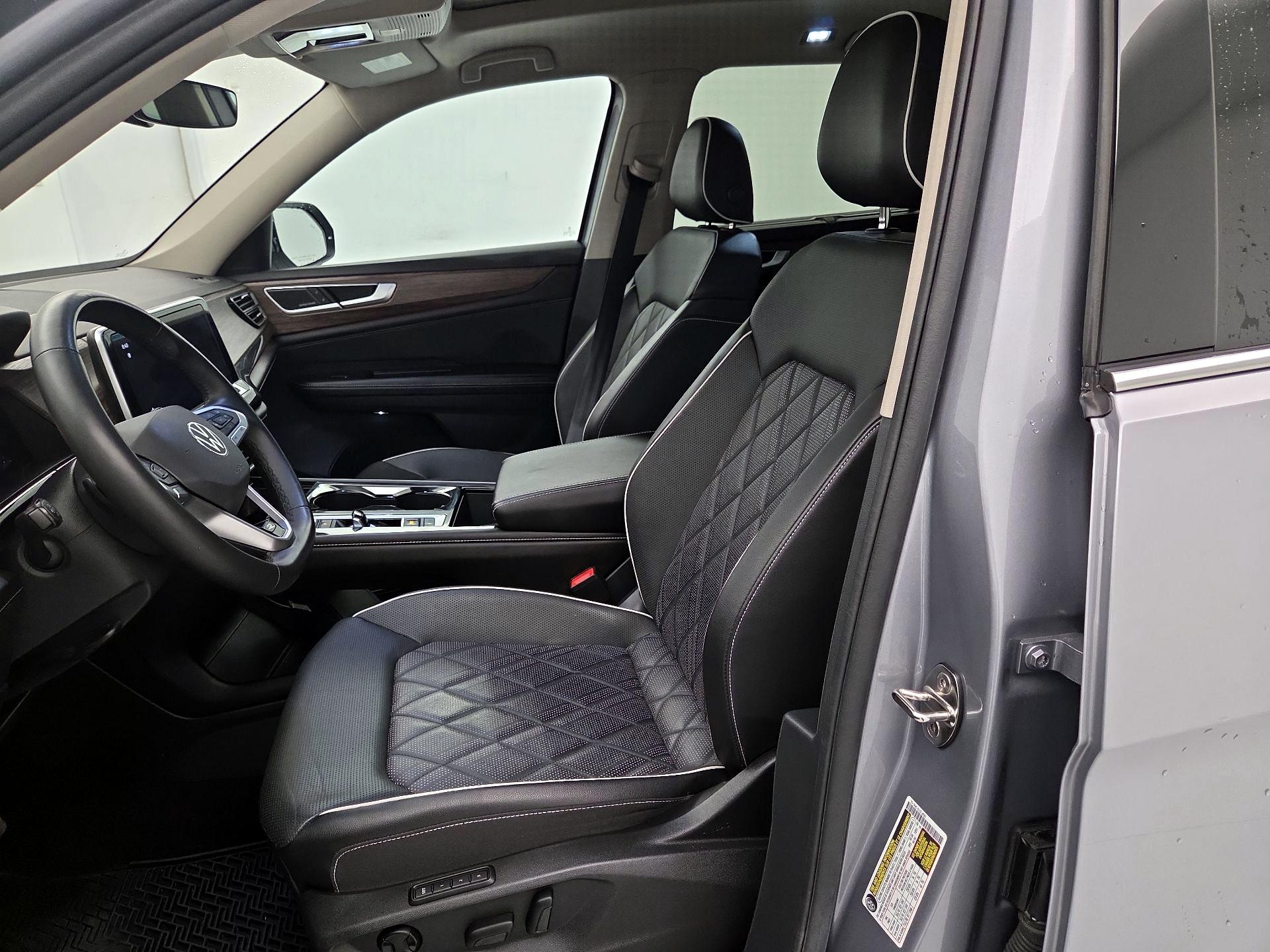 Thumbnail: 2024 Volkswagen Atlas - 11