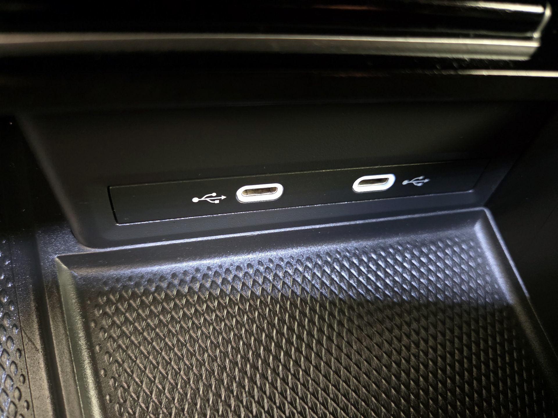 Thumbnail: 2024 Volkswagen Atlas - 19