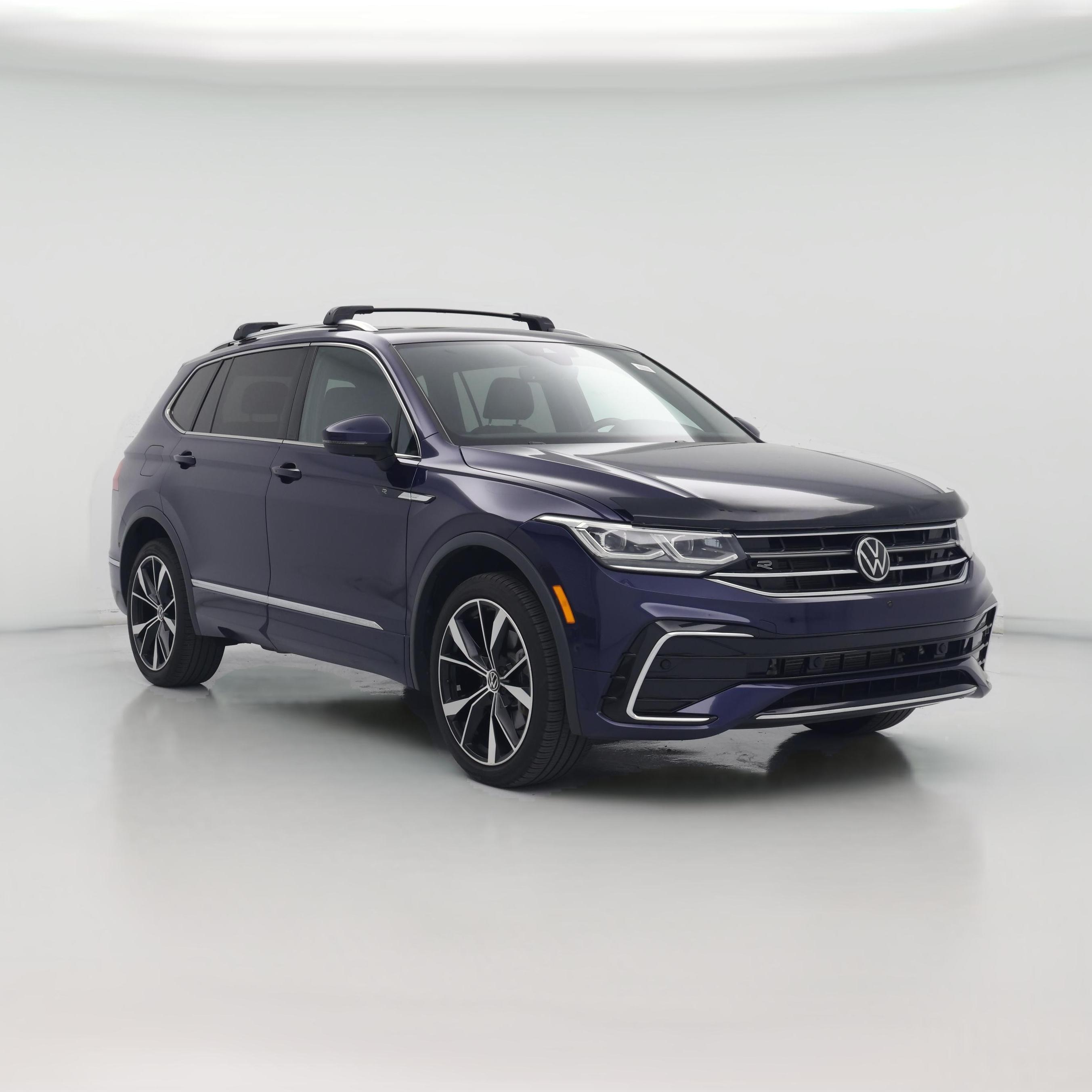 Thumbnail: 2022 Volkswagen Tiguan - 1