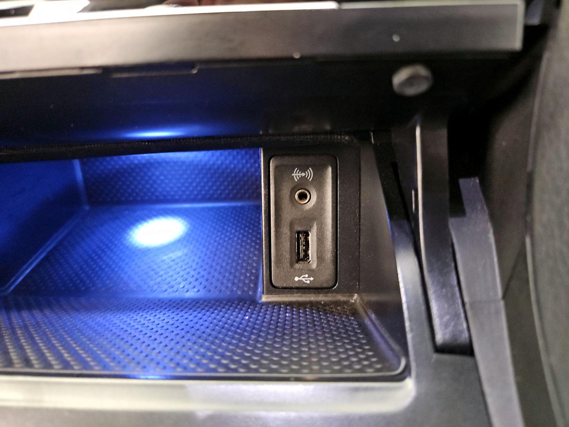 Thumbnail: 2017 Volkswagen Golf - 19