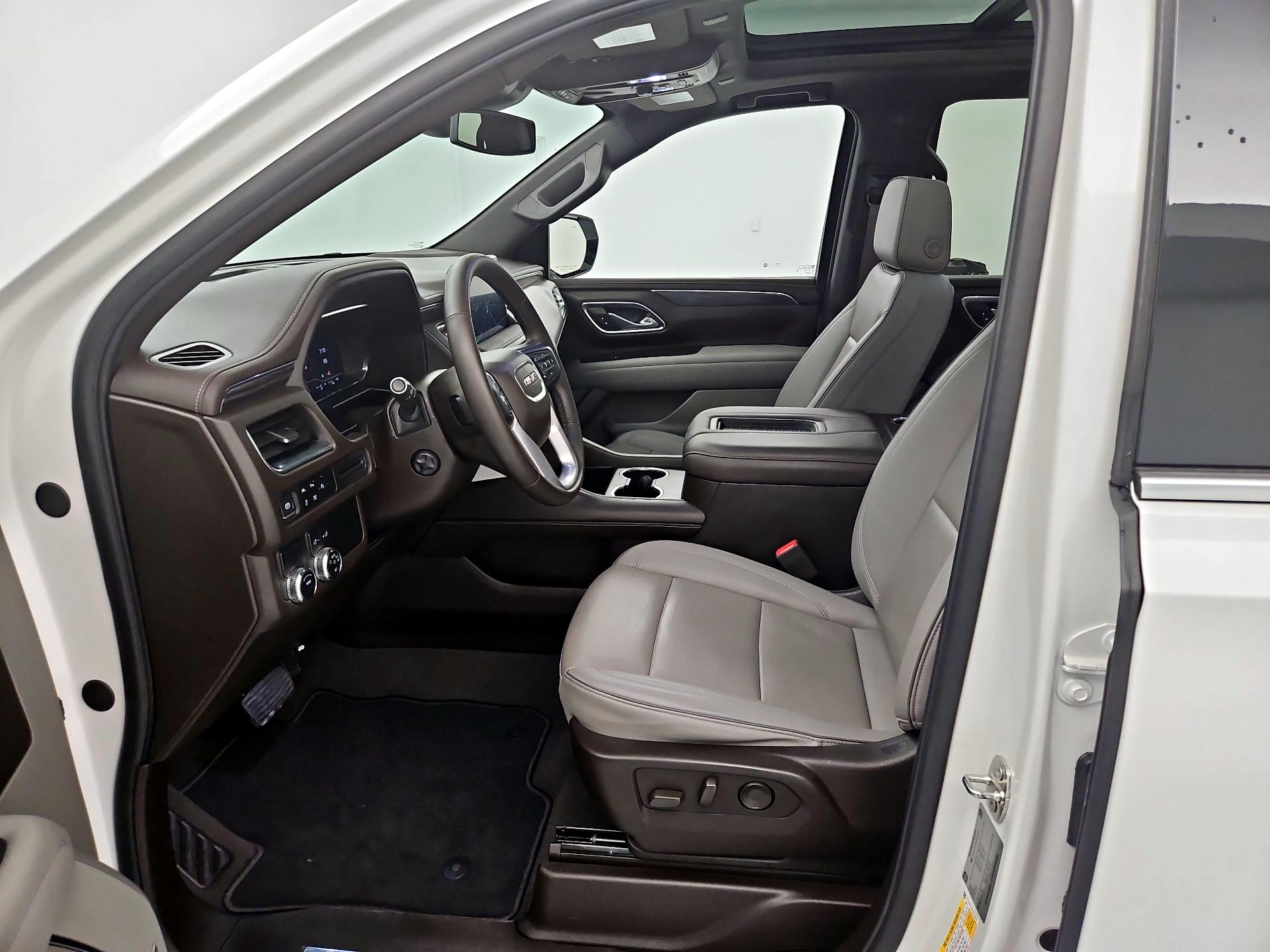 Thumbnail: 2023 GMC Yukon - 11