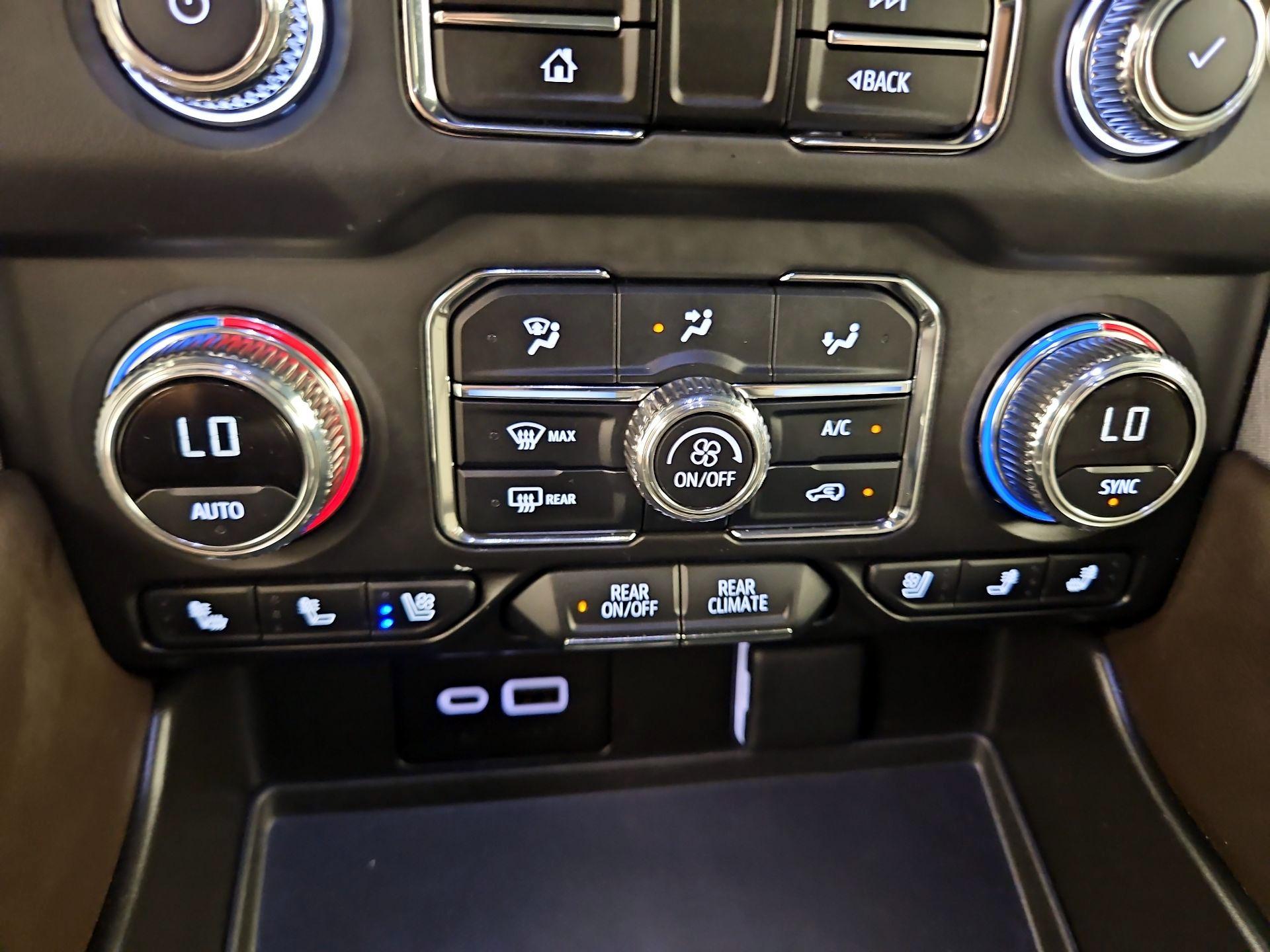 Thumbnail: 2023 GMC Yukon - 17