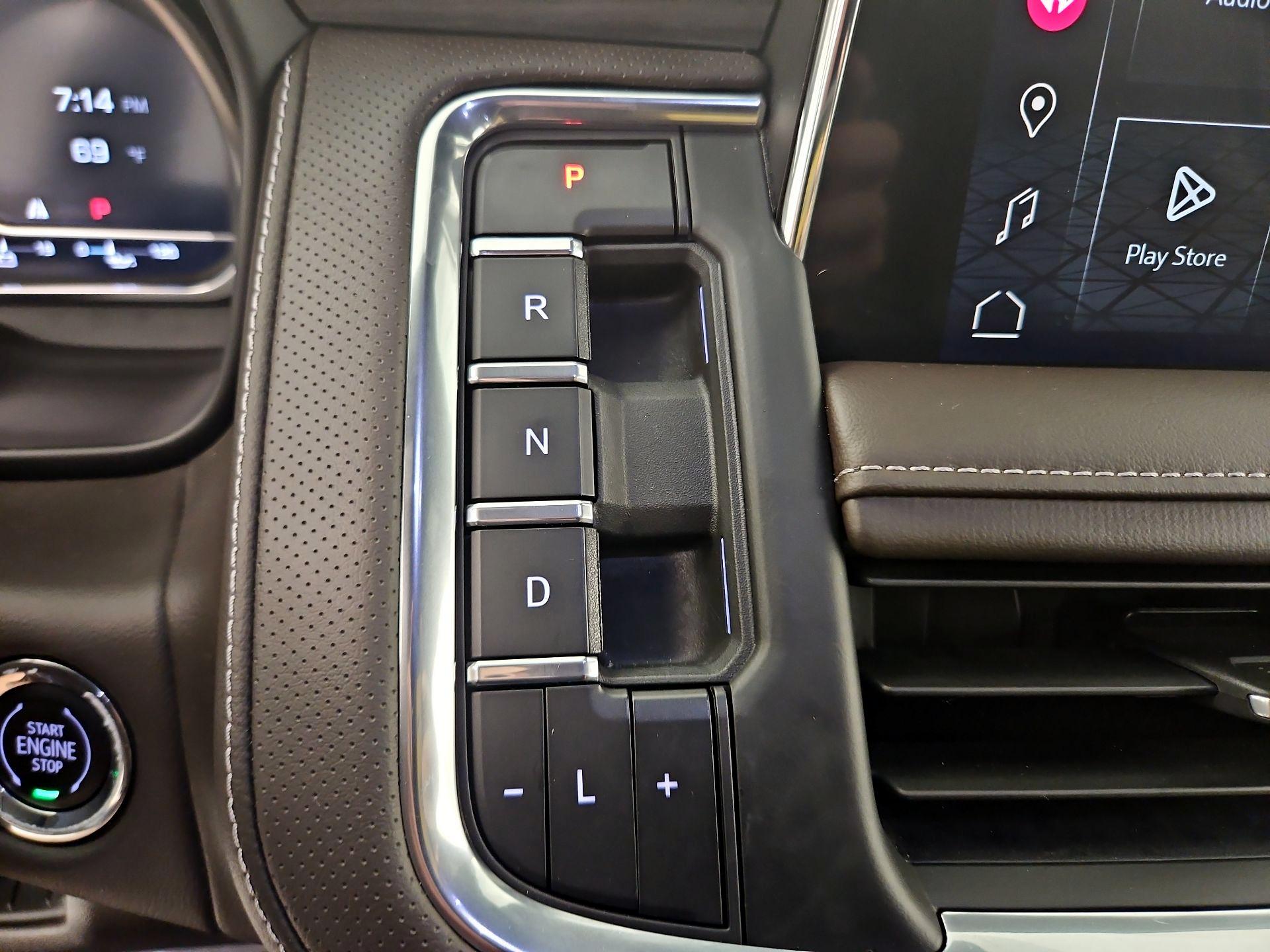 Thumbnail: 2023 GMC Yukon - 18