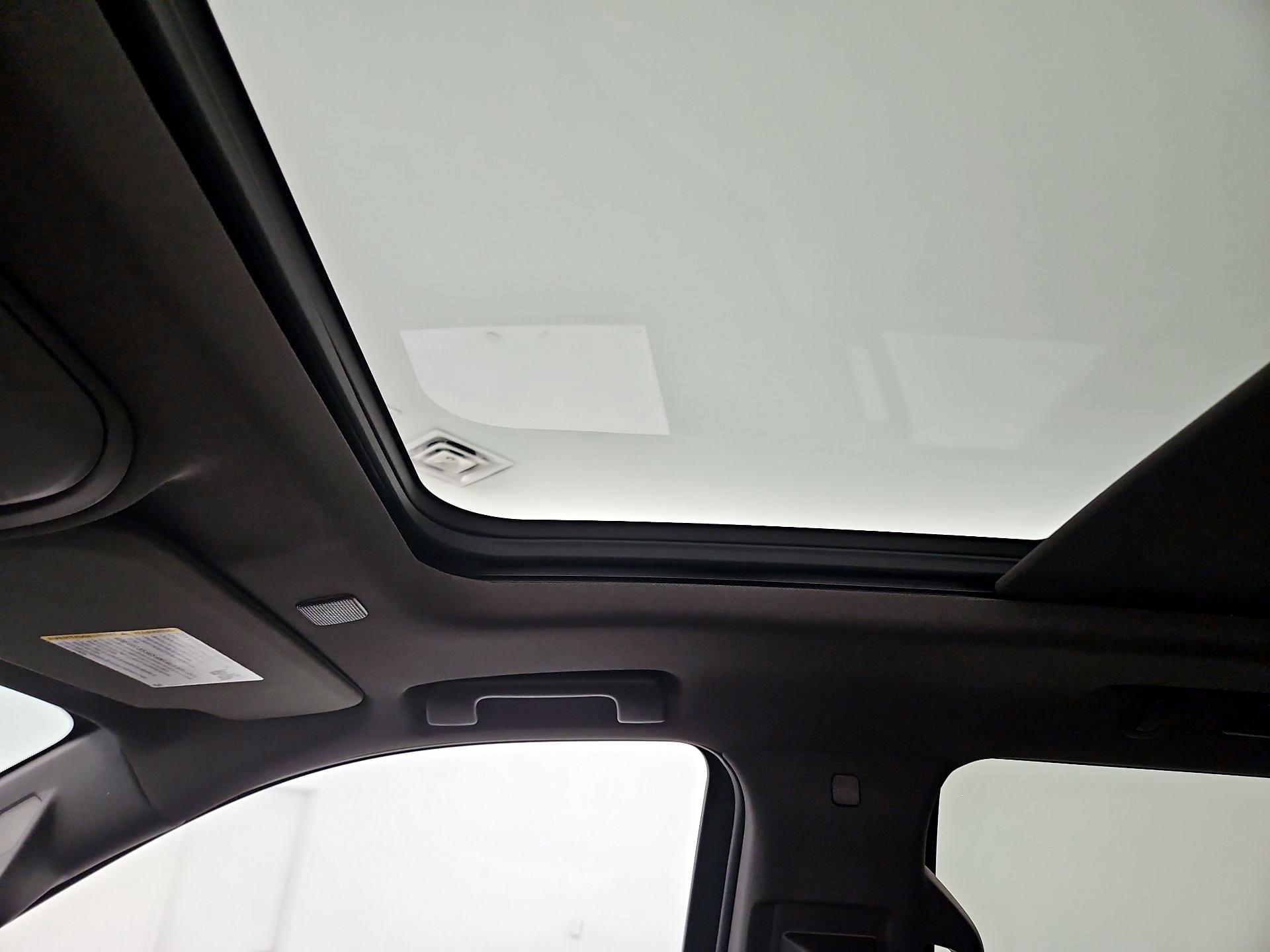 Thumbnail: 2023 GMC Yukon - 20