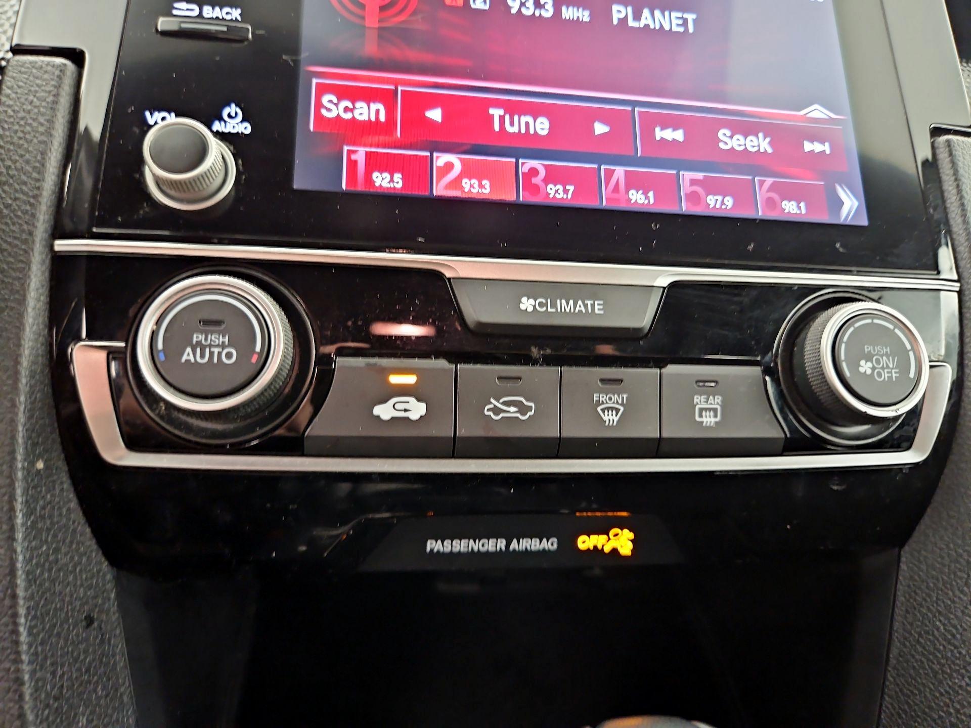 Thumbnail: 2020 Honda Civic - 16