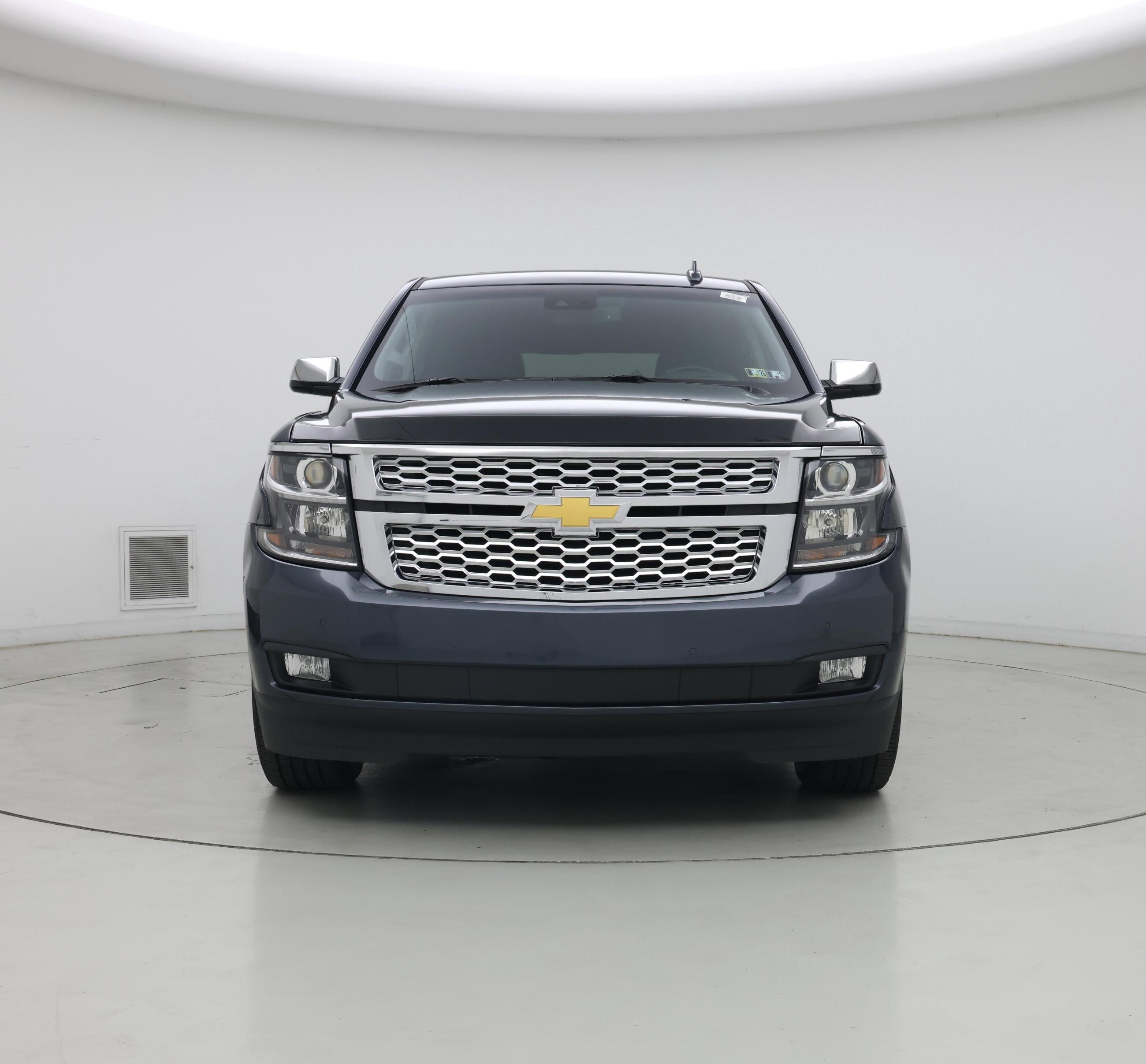 Thumbnail: 2019 Chevrolet Tahoe - 5