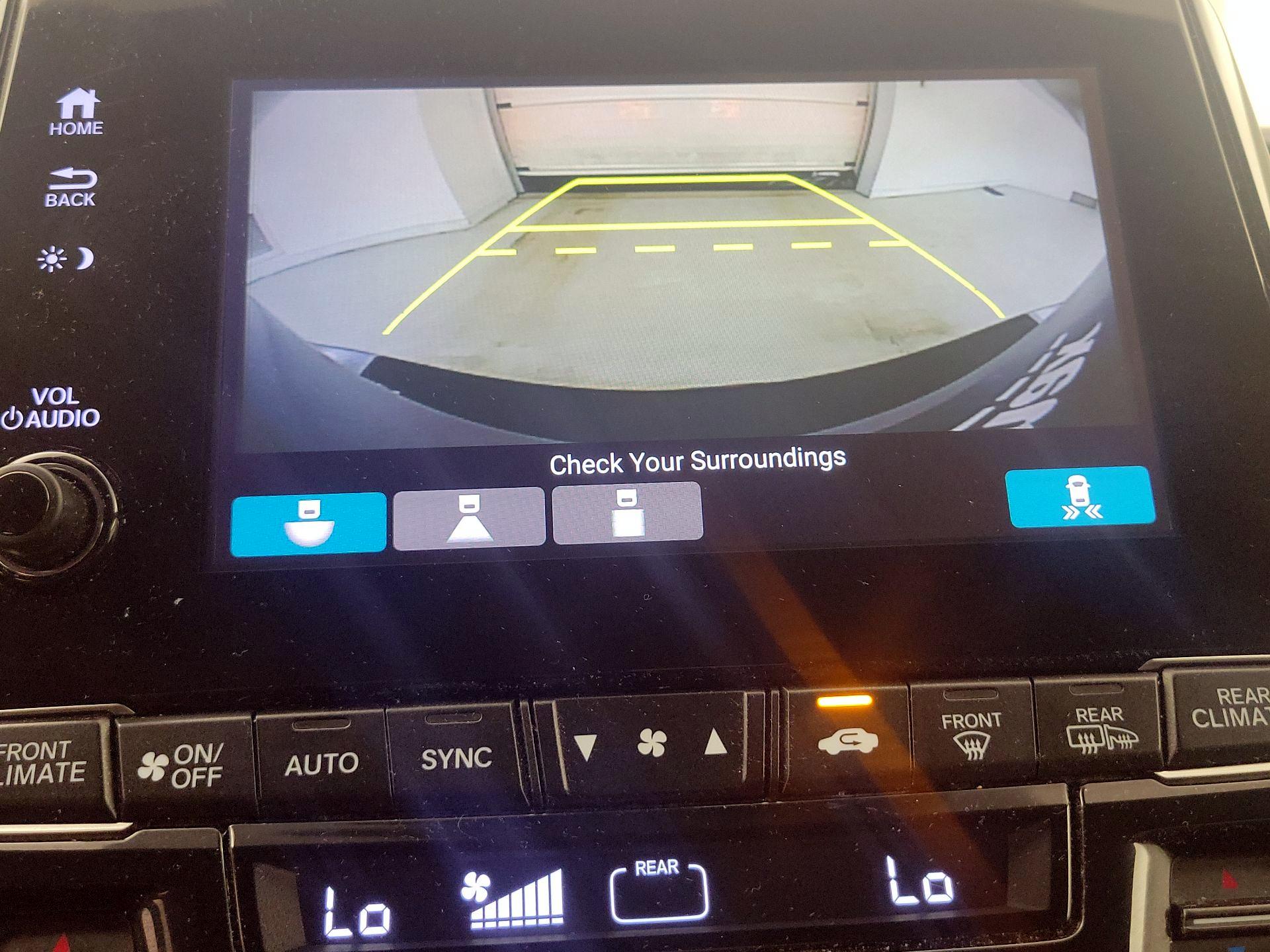 Thumbnail: 2019 Honda Odyssey - 15