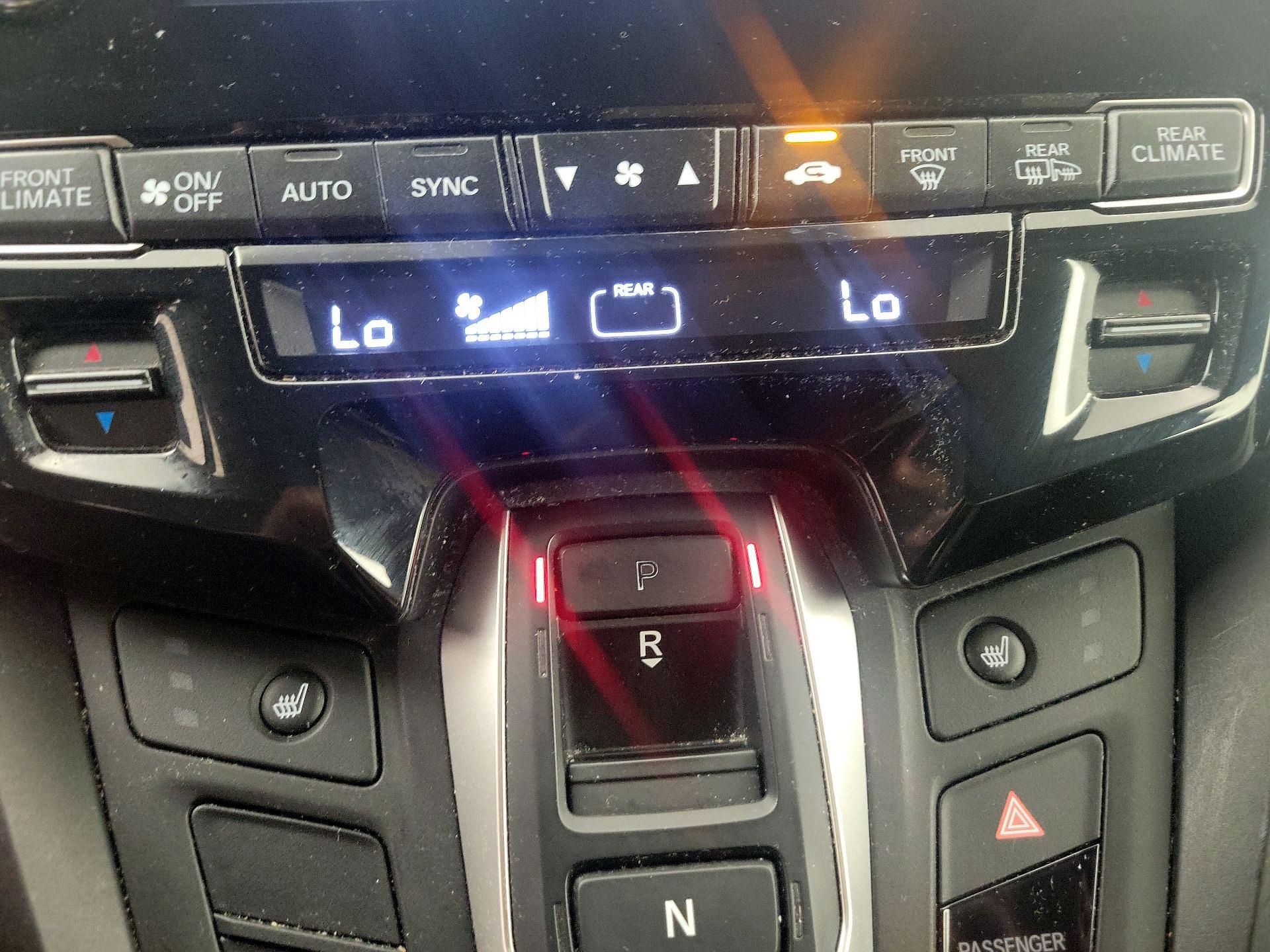 Thumbnail: 2019 Honda Odyssey - 17