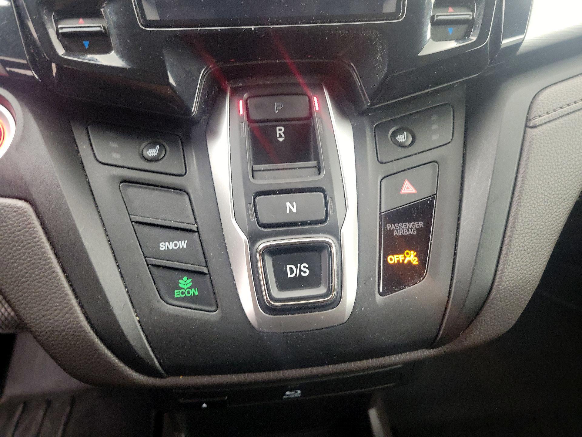 Thumbnail: 2019 Honda Odyssey - 18