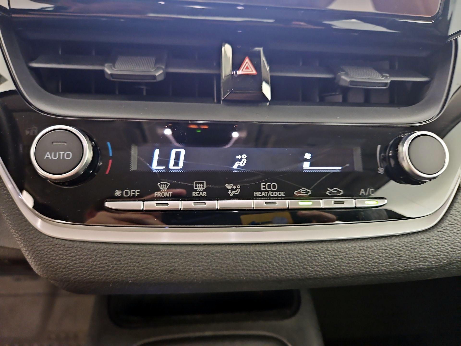 Thumbnail: 2024 Toyota Corolla - 16