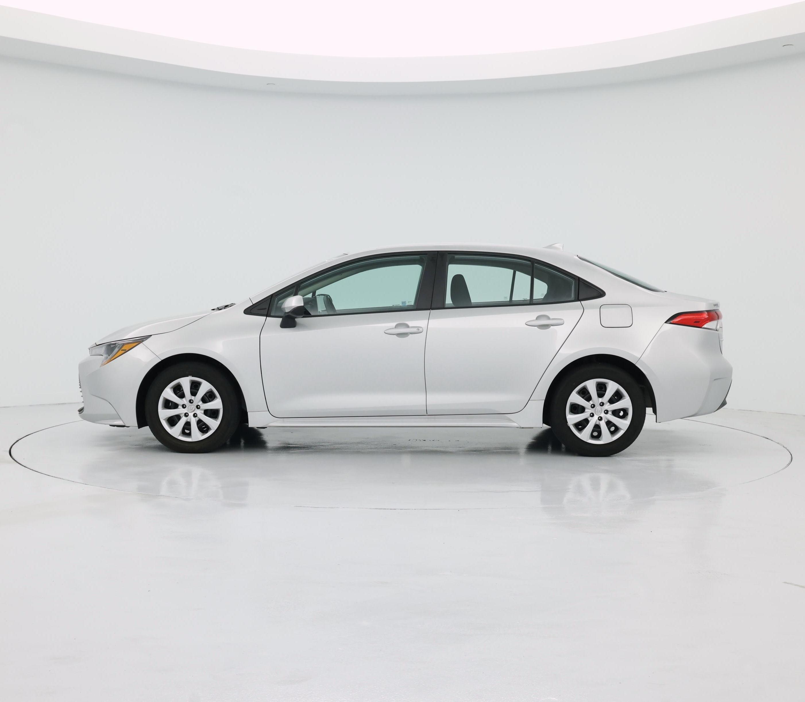 Thumbnail: 2024 Toyota Corolla - 3